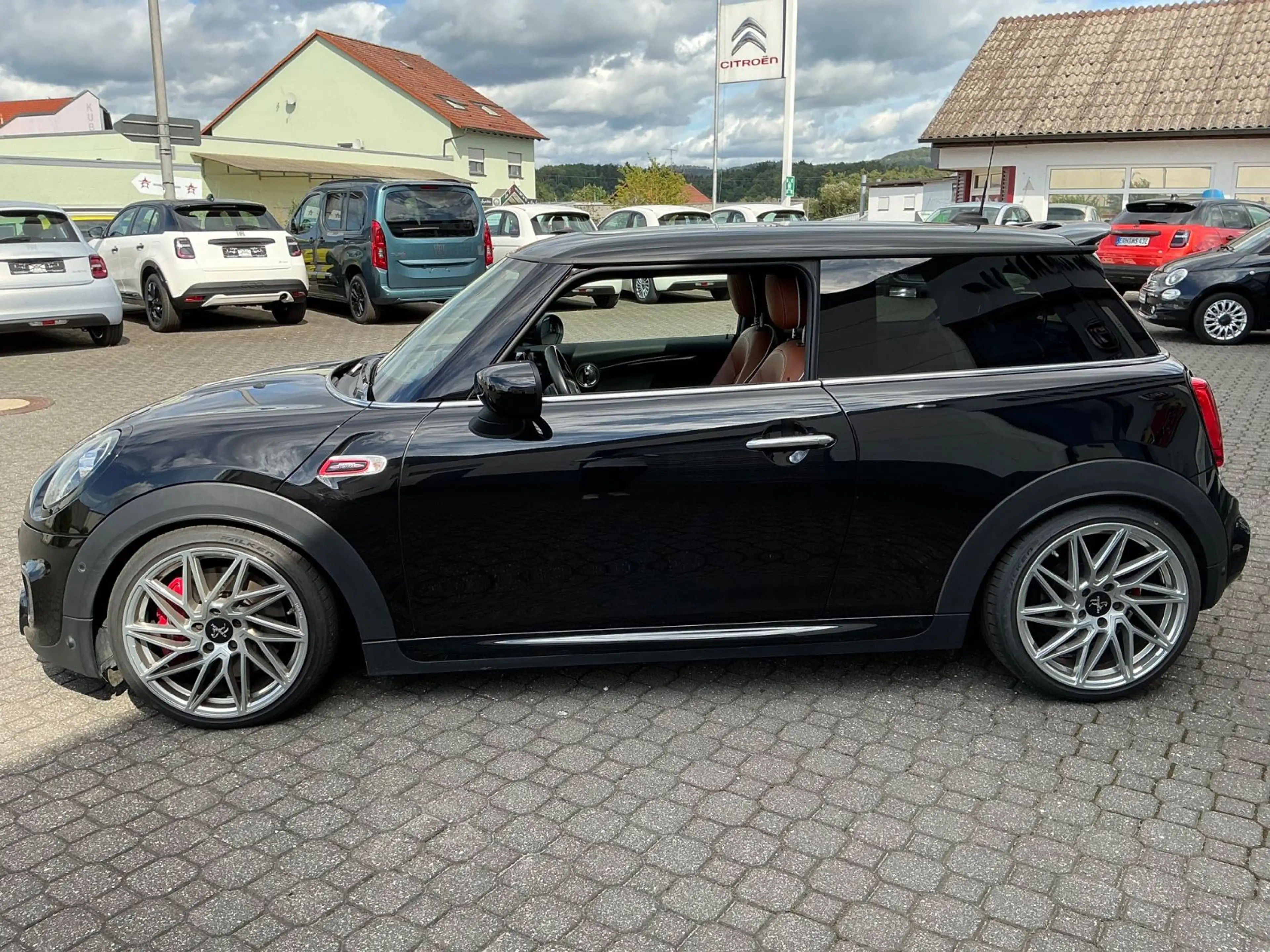 MINI John Cooper Works *Harman/CarPlay/Schiebedach* — photo 7