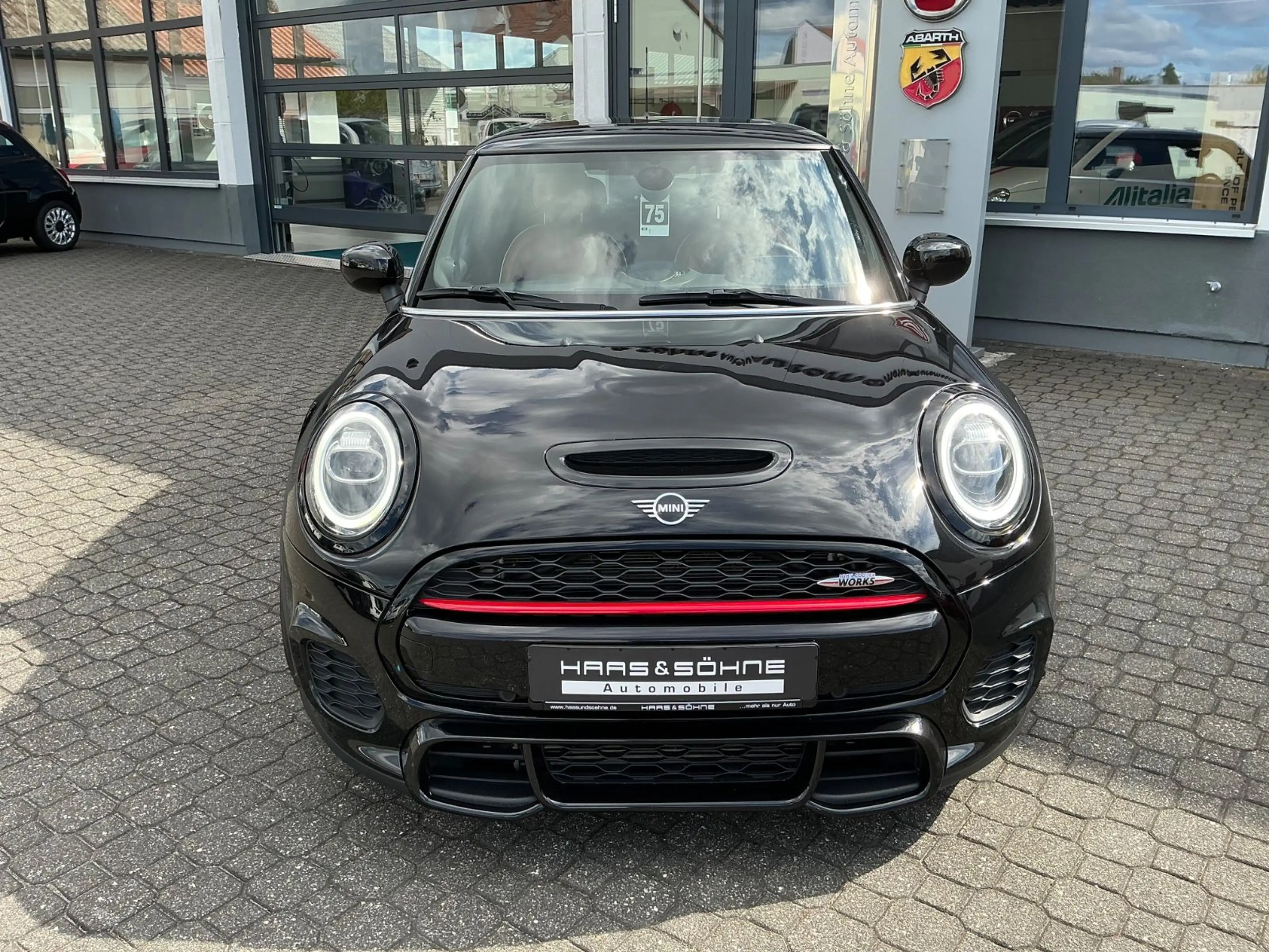 MINI John Cooper Works *Harman/CarPlay/Schiebedach* — photo 9