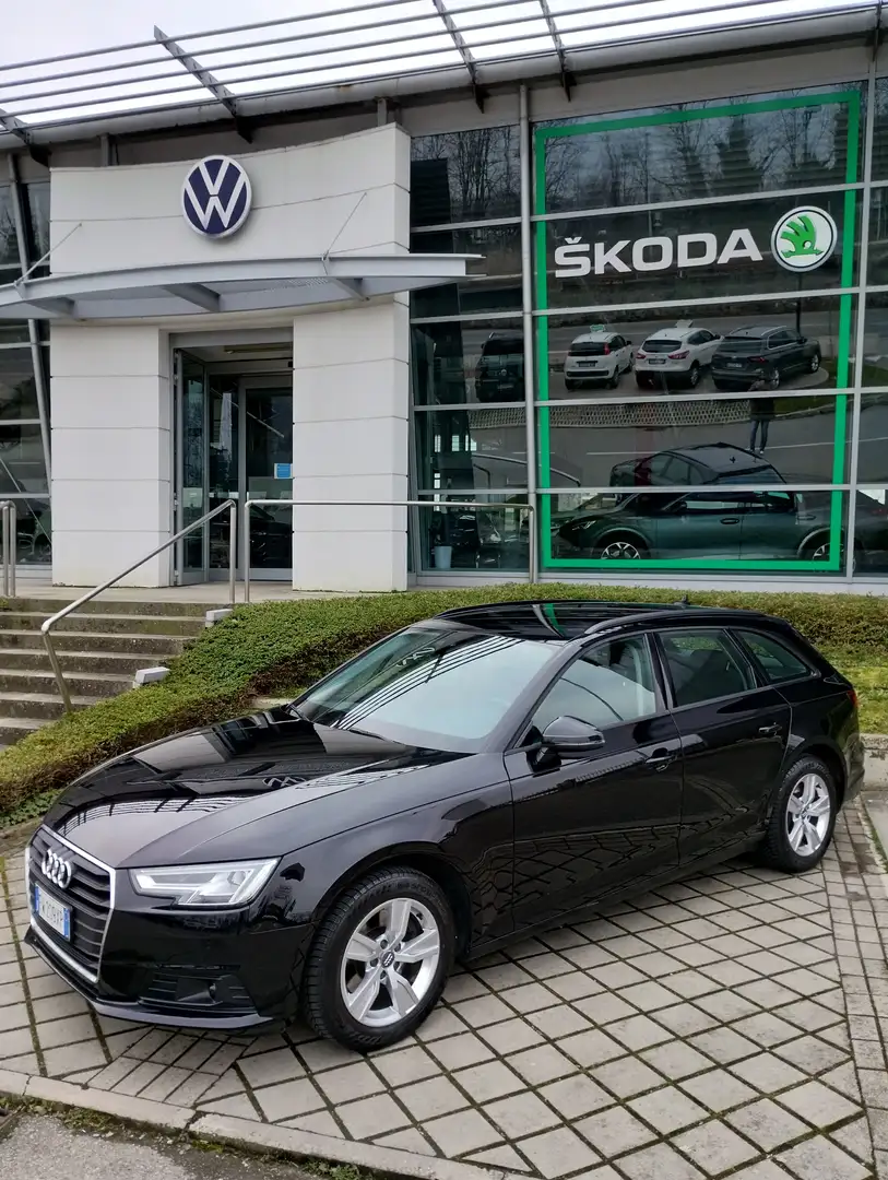 Audi A4 A4 Avant 30 2.0 tdi Business 122cv s-tronic Nero - 1