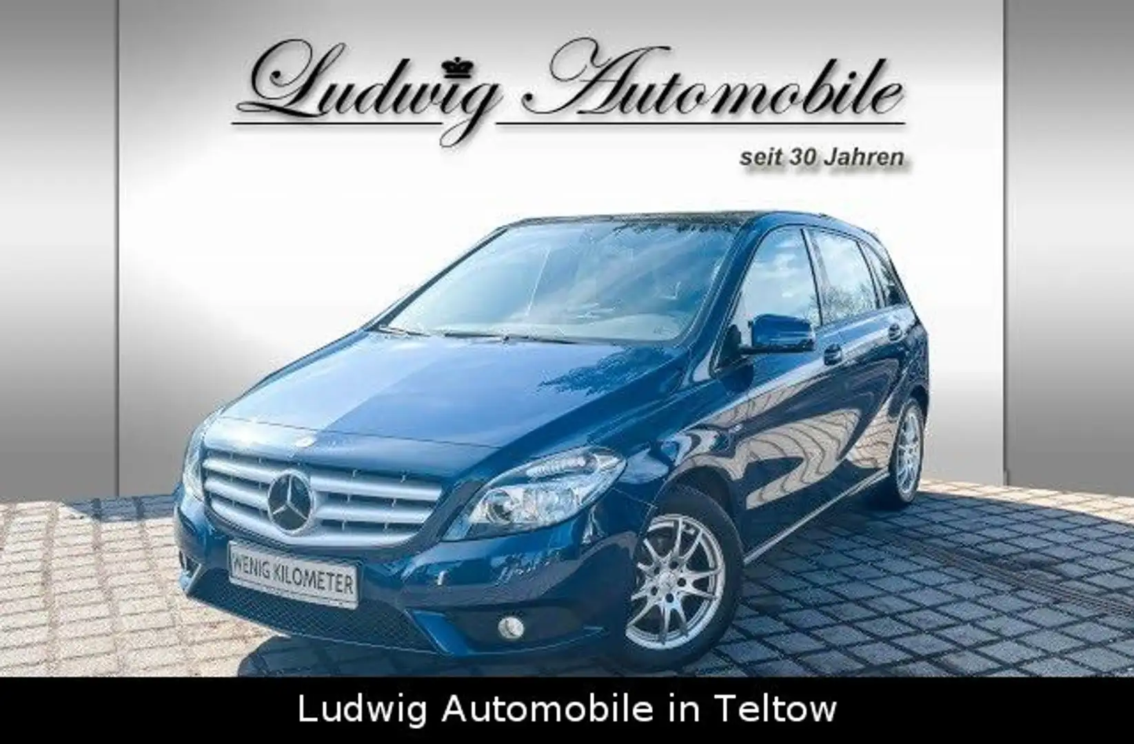 Mercedes-Benz B 180 Automatik*Pano*PDC*Shz*1.Hand Blau - 1