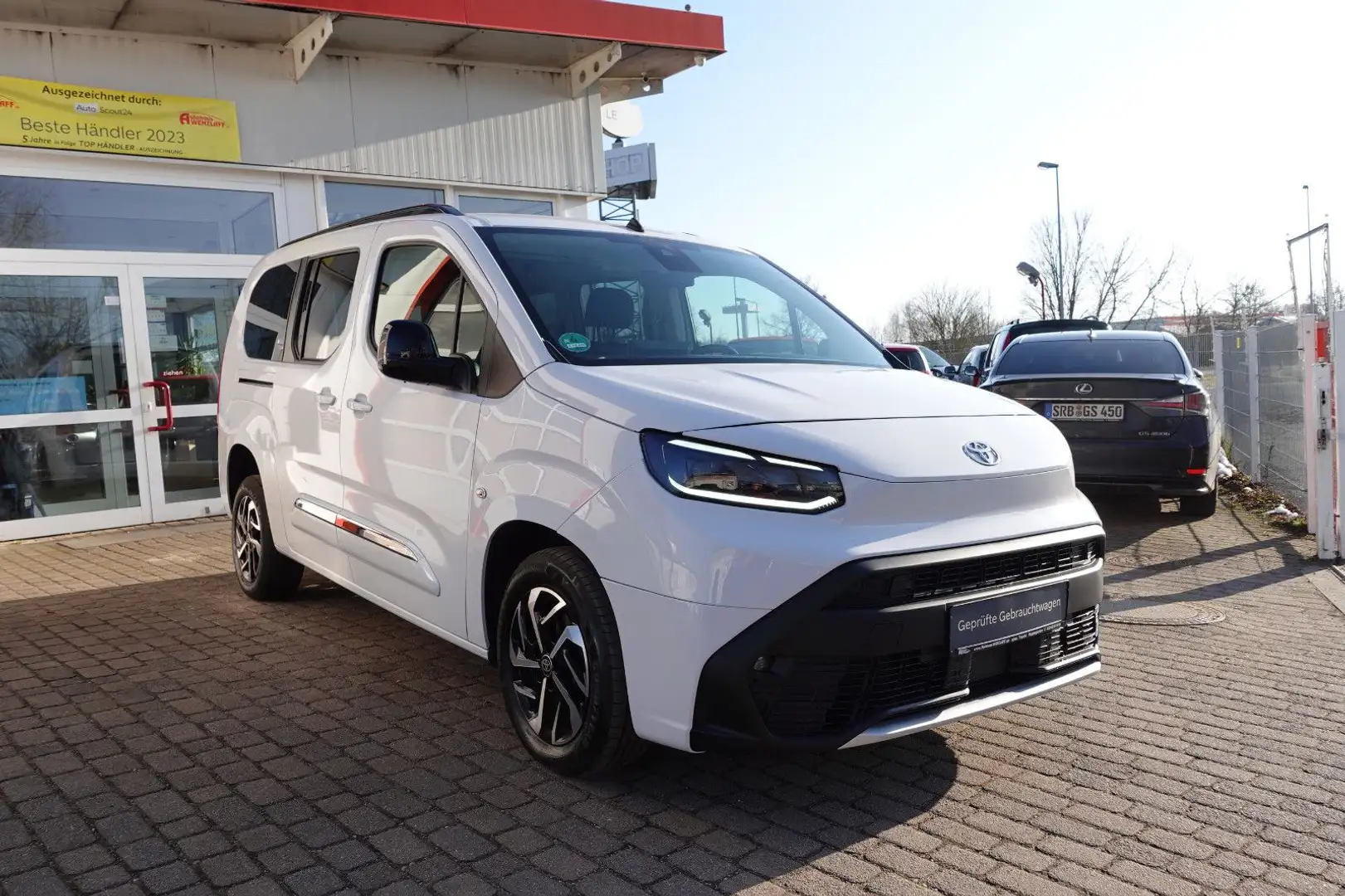 Toyota Proace 1,5l D4D 96kW L2 Team 7Sitzer Blanc - 2