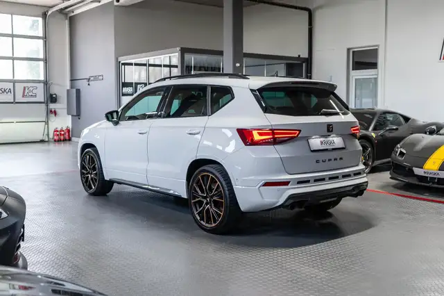 Cupra Ateca view 9
