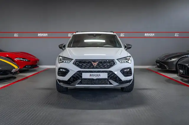 Cupra Ateca view 4