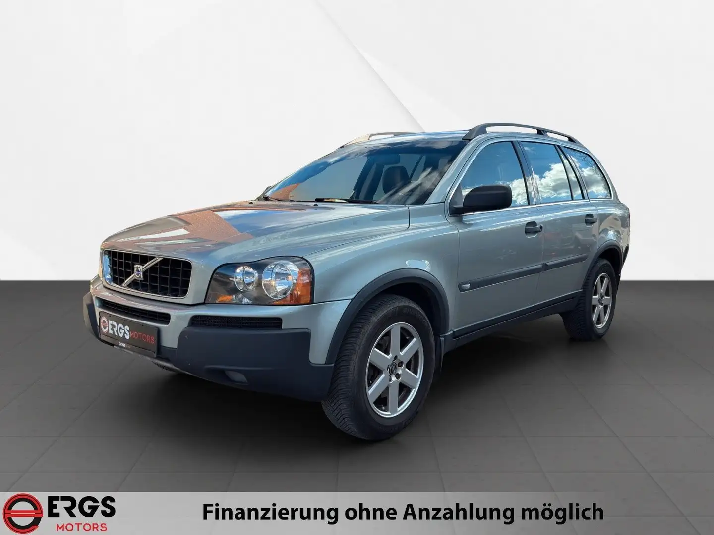 Volvo XC90 2.4D Geartronic Momentum Grau - 1