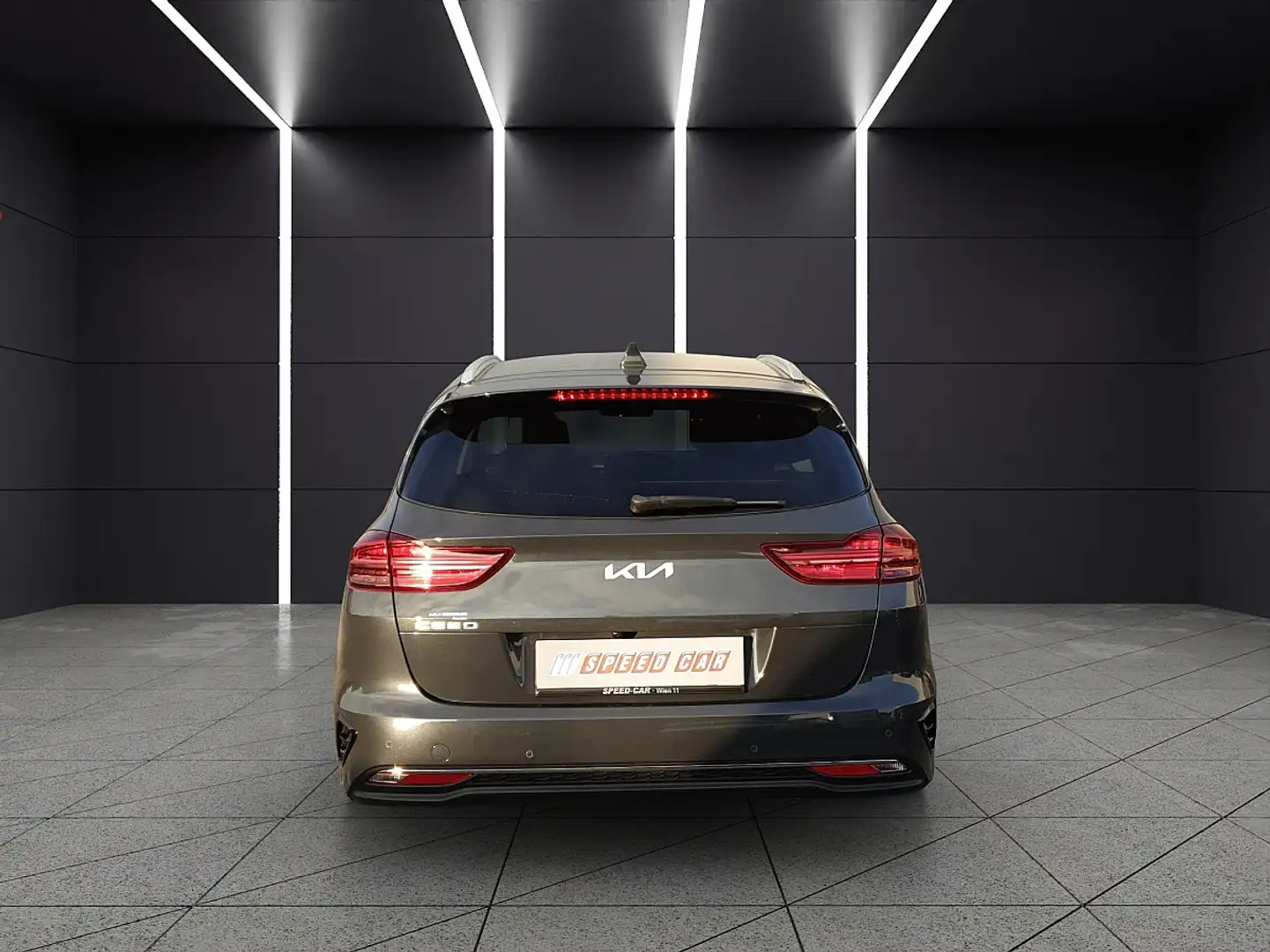 Kia Ceed SW / cee'd SW ceed SW 1,5 TGDI Silber Schwarz - 2