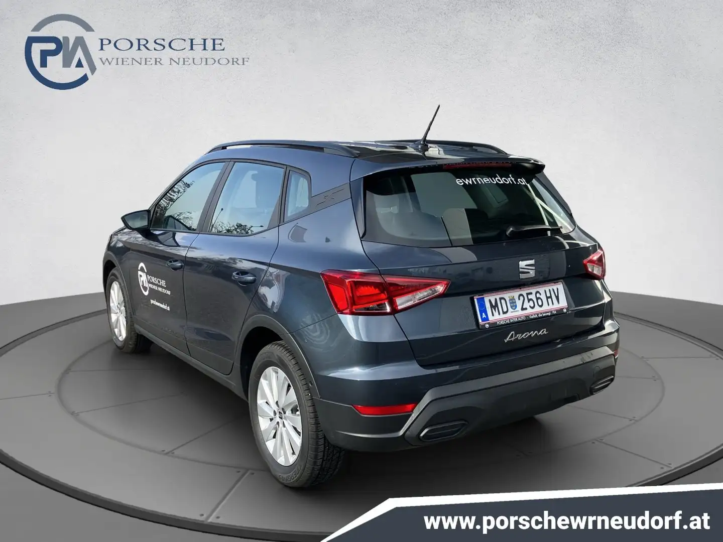 SEAT Arona Style Edition 1.0 TSI DSG Grau - 2