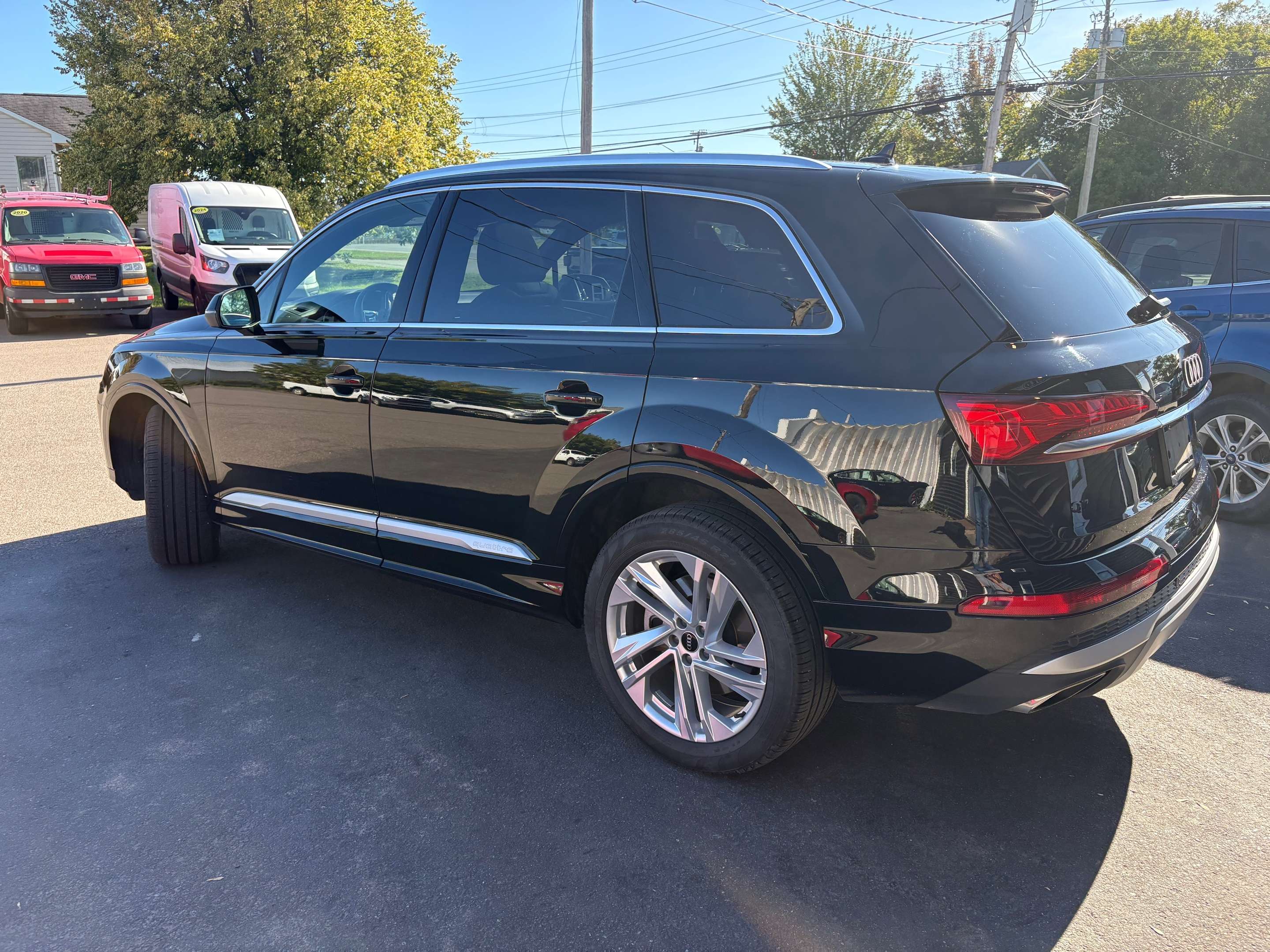 2026 Audi Q7 45 — photo 1