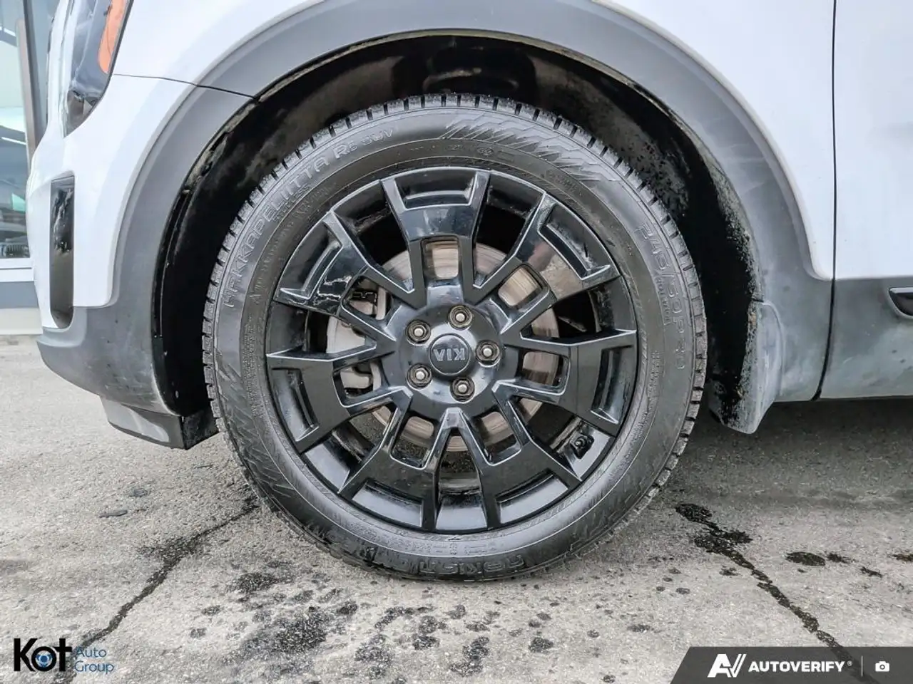 Kia Telluride снимка Kia Telluride