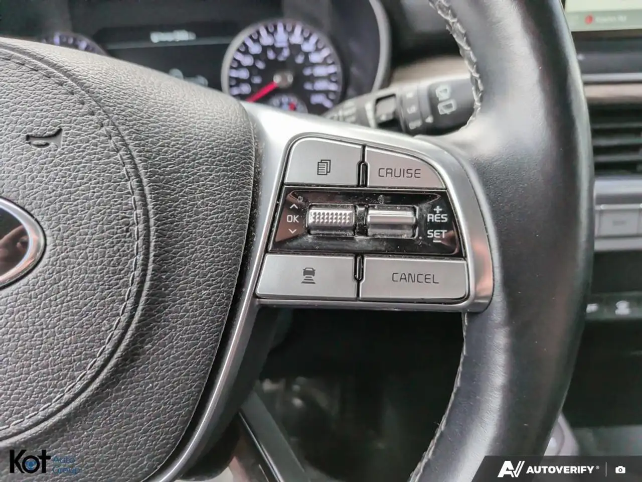 Kia Telluride снимка Kia Telluride