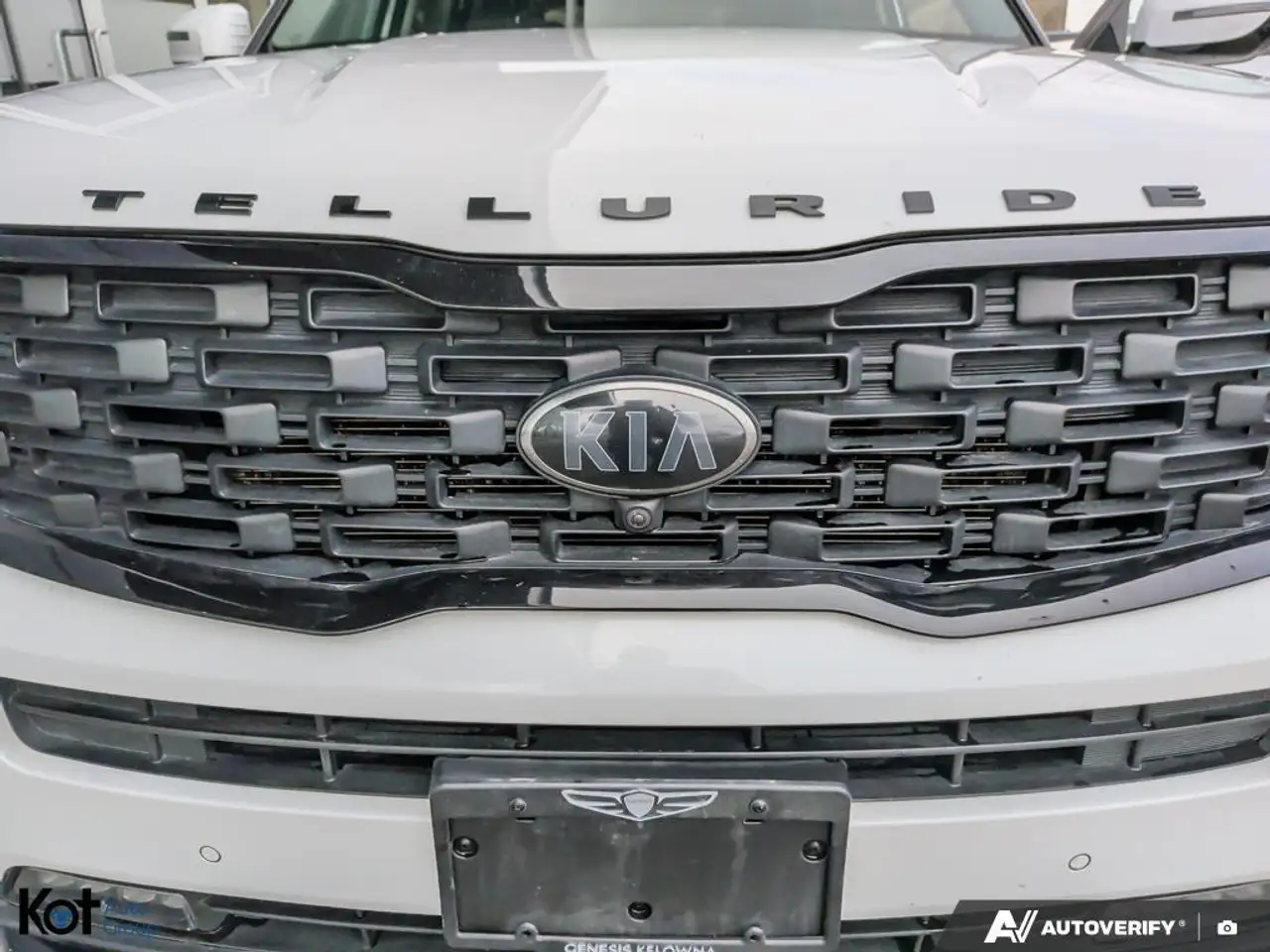 Kia Telluride снимка Kia Telluride