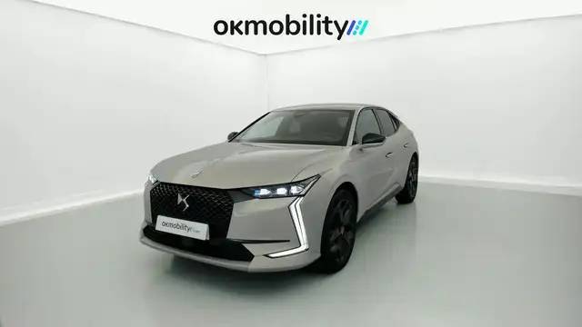 DS Automobiles DS 4 E-TENSE 225 CA performance line +