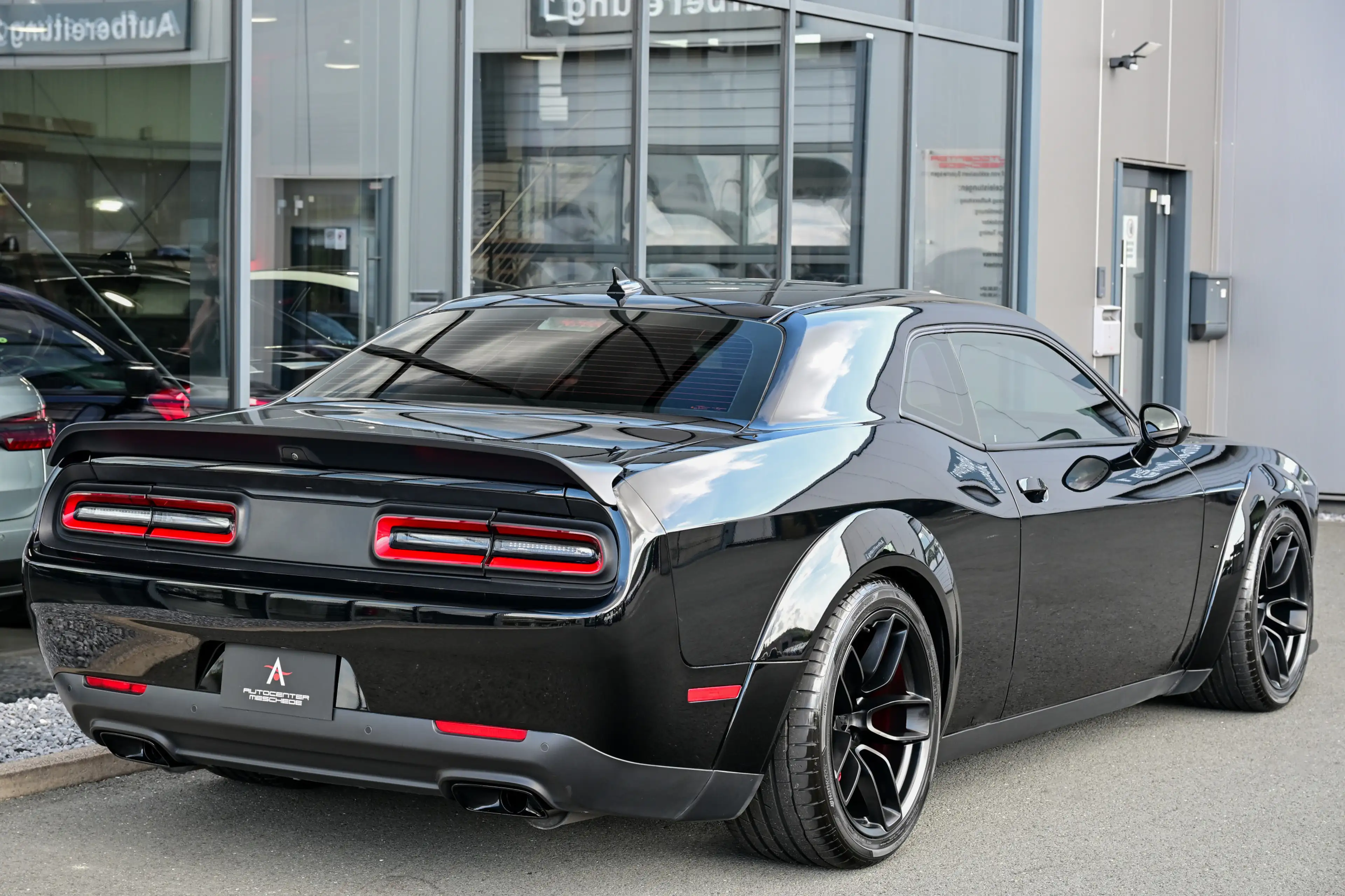 Dodge Challenger Scat Pack 6.4 V8 HEMI Widebody* Navi — photo 4
