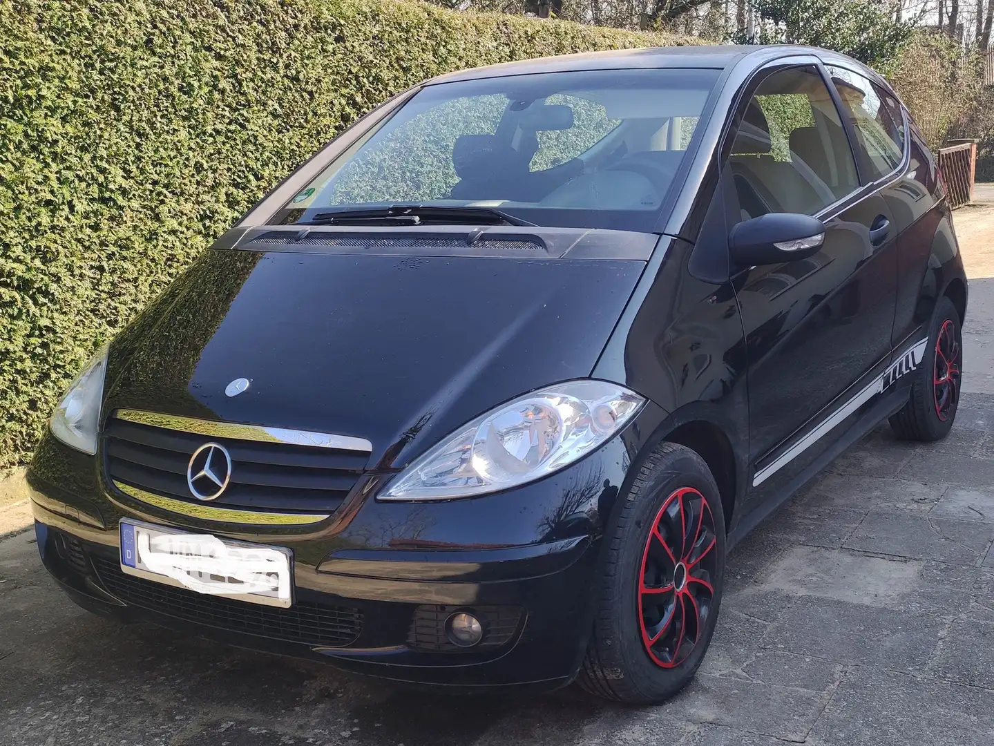 Mercedes-Benz A 170 A-Klasse  3-Türer Autotronic Classic Schwarz - 1