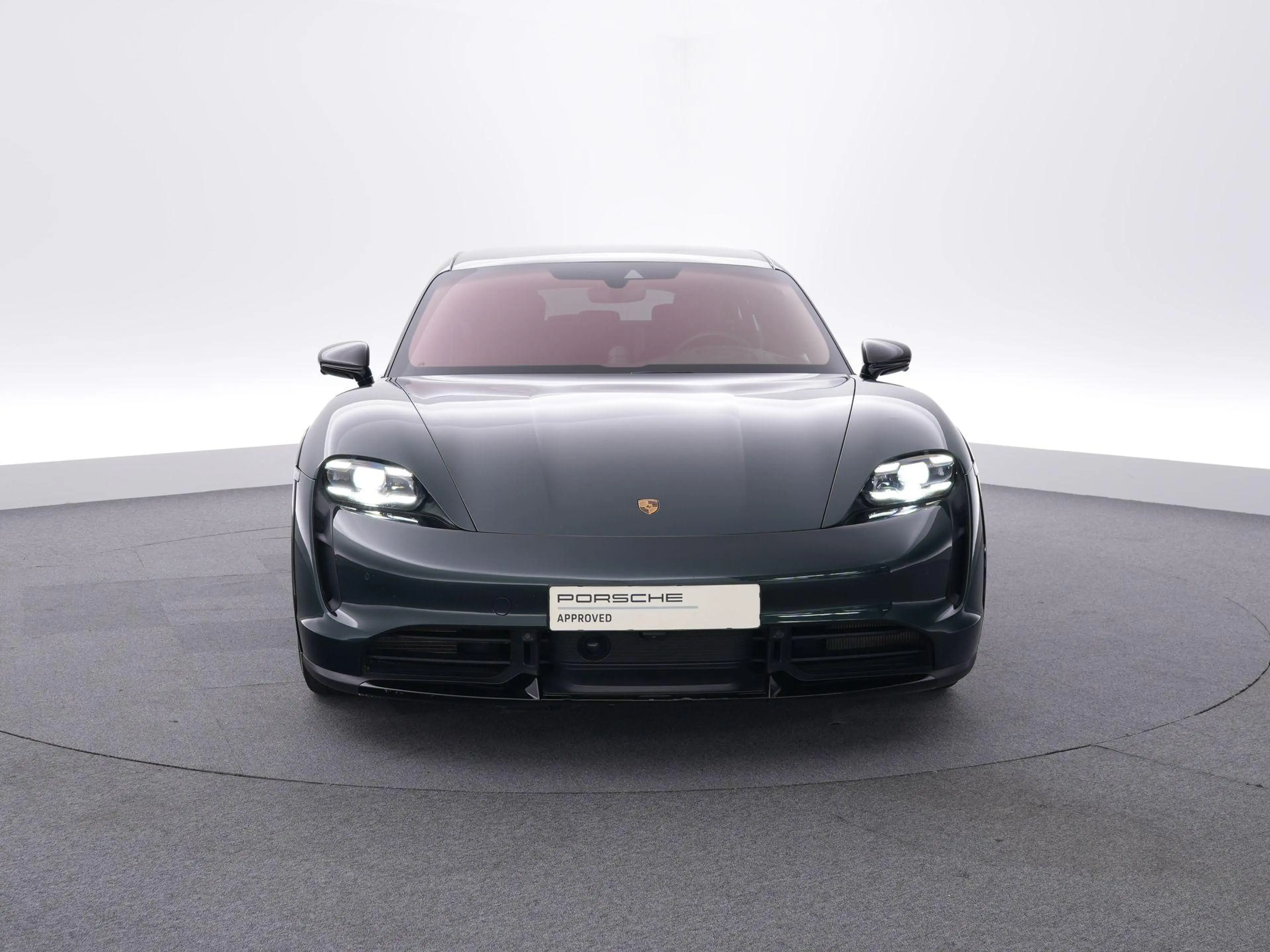 Porsche Taycan Cross Turismo Turbo S 93 kWh — photo 8
