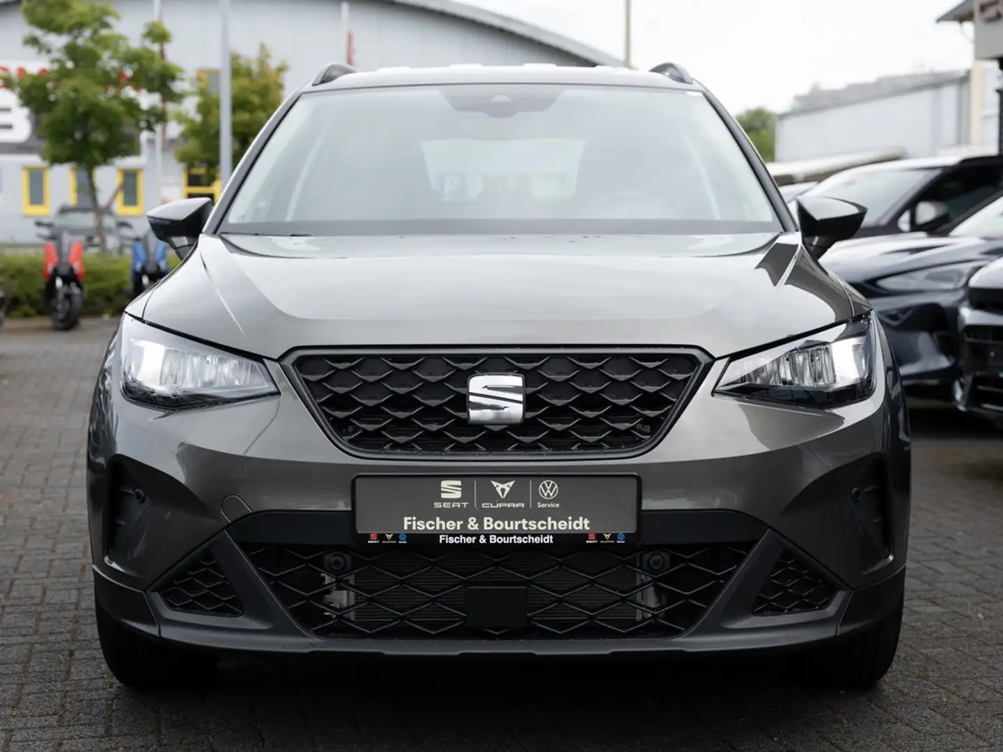 SEAT Arona 1.0 TSI ROAD-EDITION NAVI PDC SHZ KAMER Grigio - 2