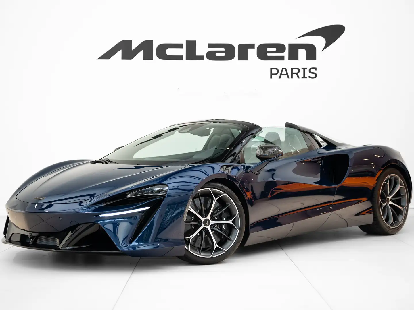McLaren Artura Artura Spider Azul - 1
