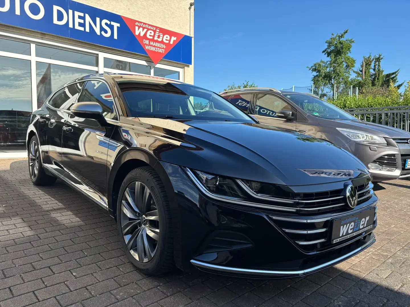 Volkswagen Arteon ShootingBrake*Elegance*KAMERA*eAHK*NAV*CARPLAY*uvm Schwarz - 1