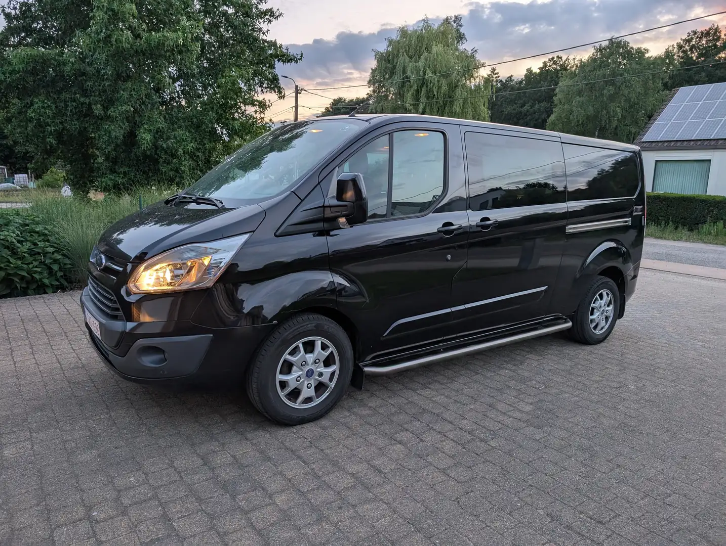 Ford Transit Custom Transit Custom 310 L2H1 LKW VA Limited Zwart - 1