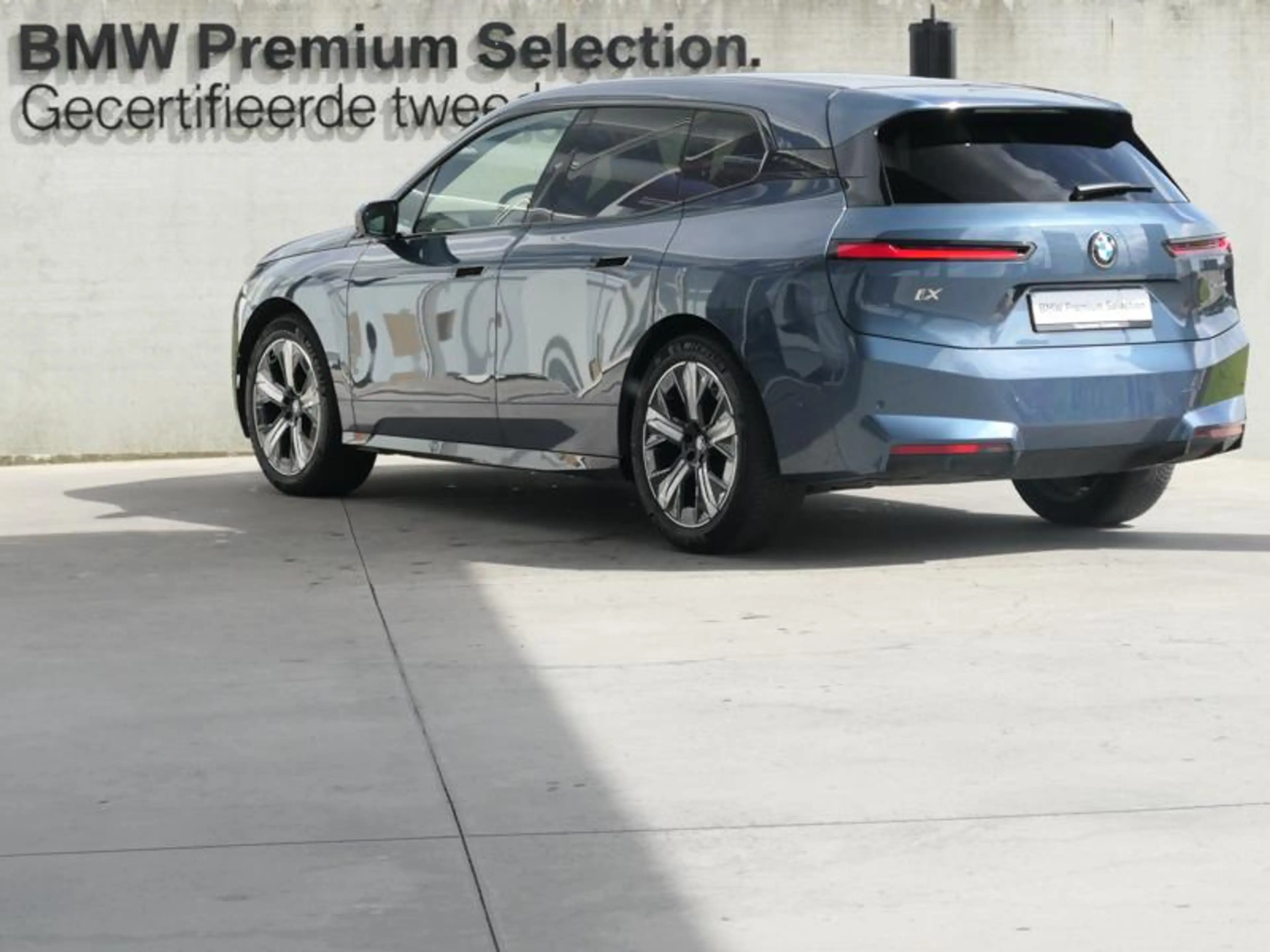 BMW iX xDrive45 | PANO | DRIVE PRO | SEATVENT — photo 5
