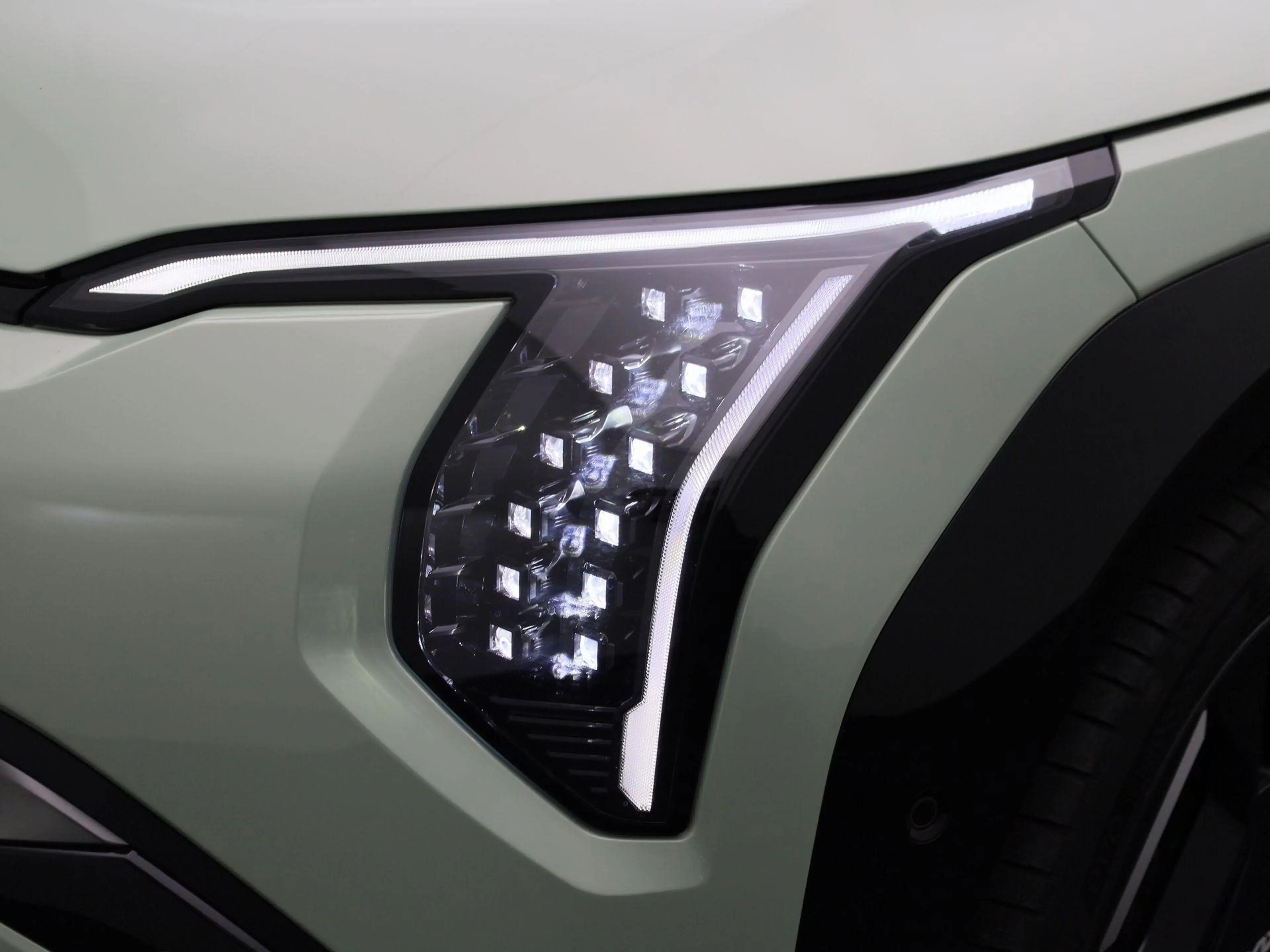 Kia EV3 GT-PlusLine 81.4 kWh | Panoramadak | Memory Stoele — photo 15
