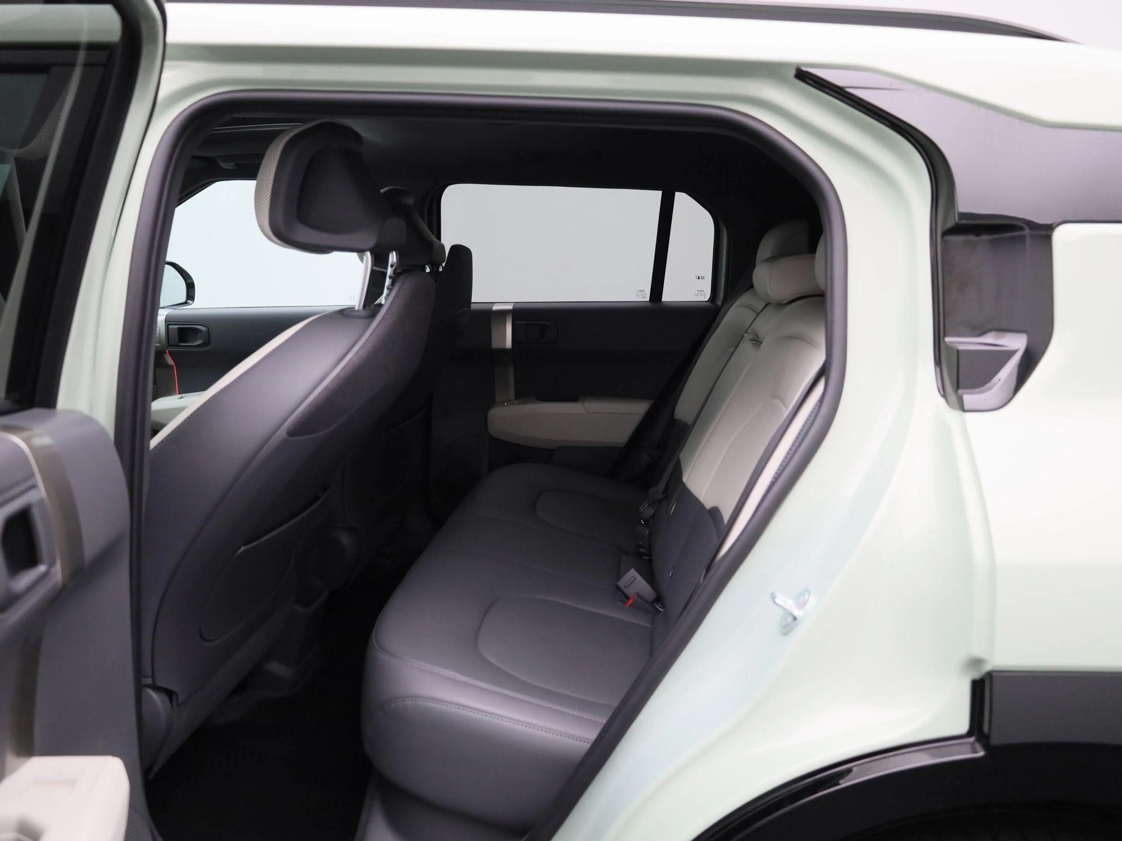 Kia EV3 GT-PlusLine 81.4 kWh | Panoramadak | Memory Stoele — photo 10