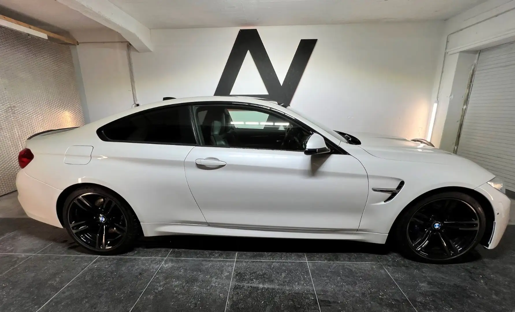 BMW M4 Coupé* F82 *DKG*LED*360Kamera* Wit - 2