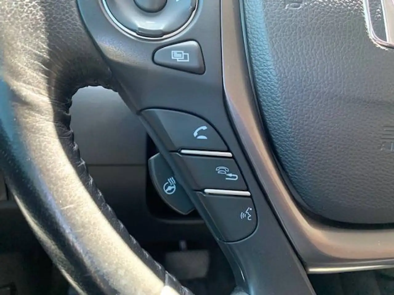 Honda Pilot photo Honda Pilot