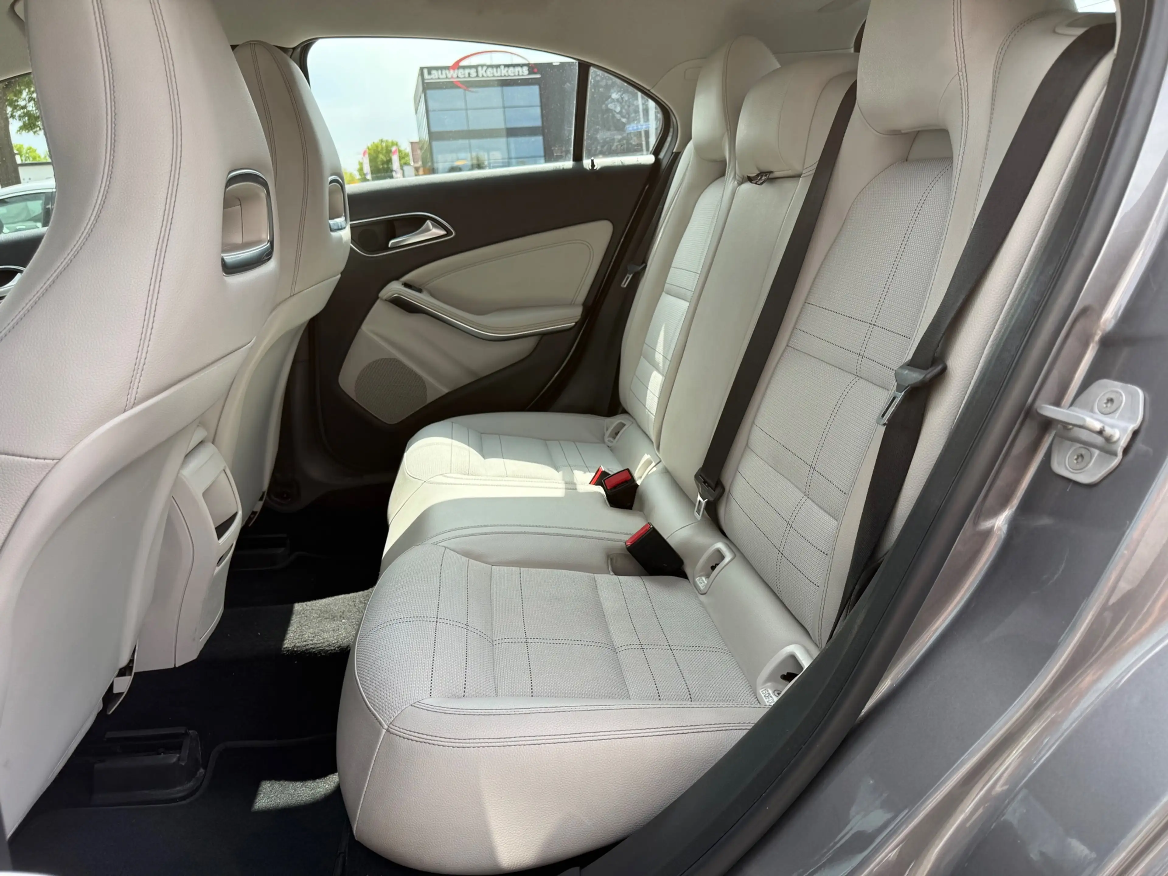 Mercedes-Benz A 180 Ambition |Aut | Navi | leder | Xenon | Pdc | deale — photo 10