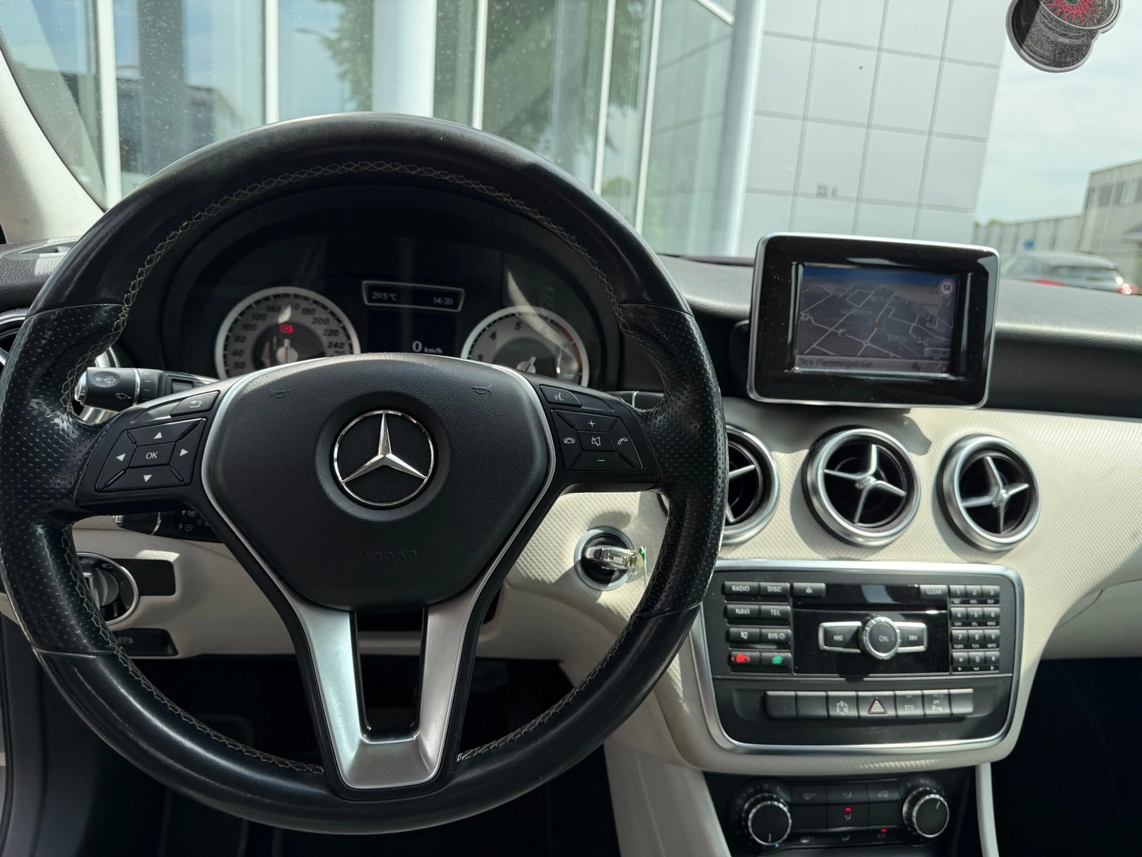 Mercedes-Benz A 180 Ambition |Aut | Navi | leder | Xenon | Pdc | deale — photo 8