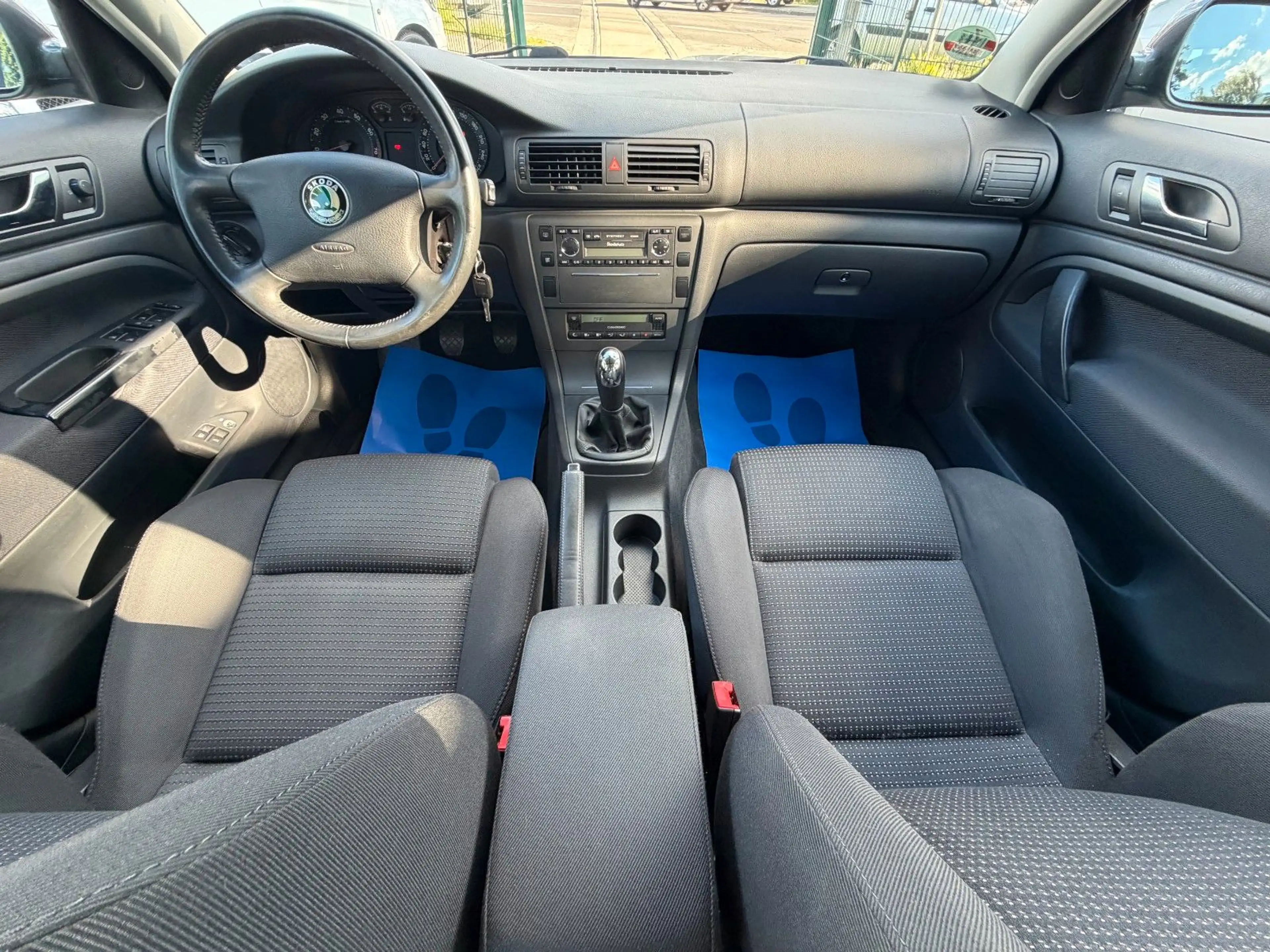 Skoda Superb Classic*2.HD*Klima*92.TKM*TÜV NEU — photo 15