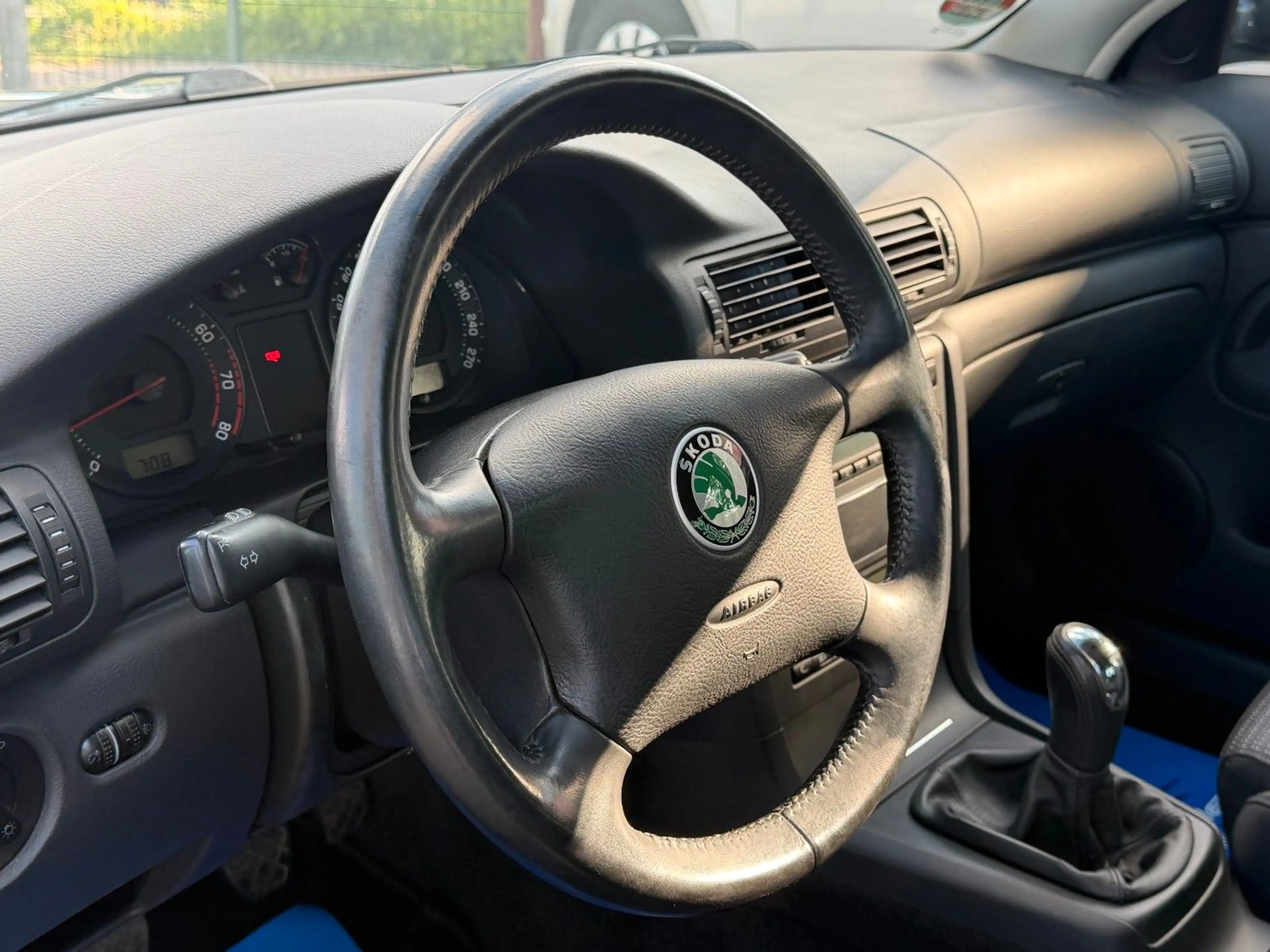 Skoda Superb Classic*2.HD*Klima*92.TKM*TÜV NEU — photo 14