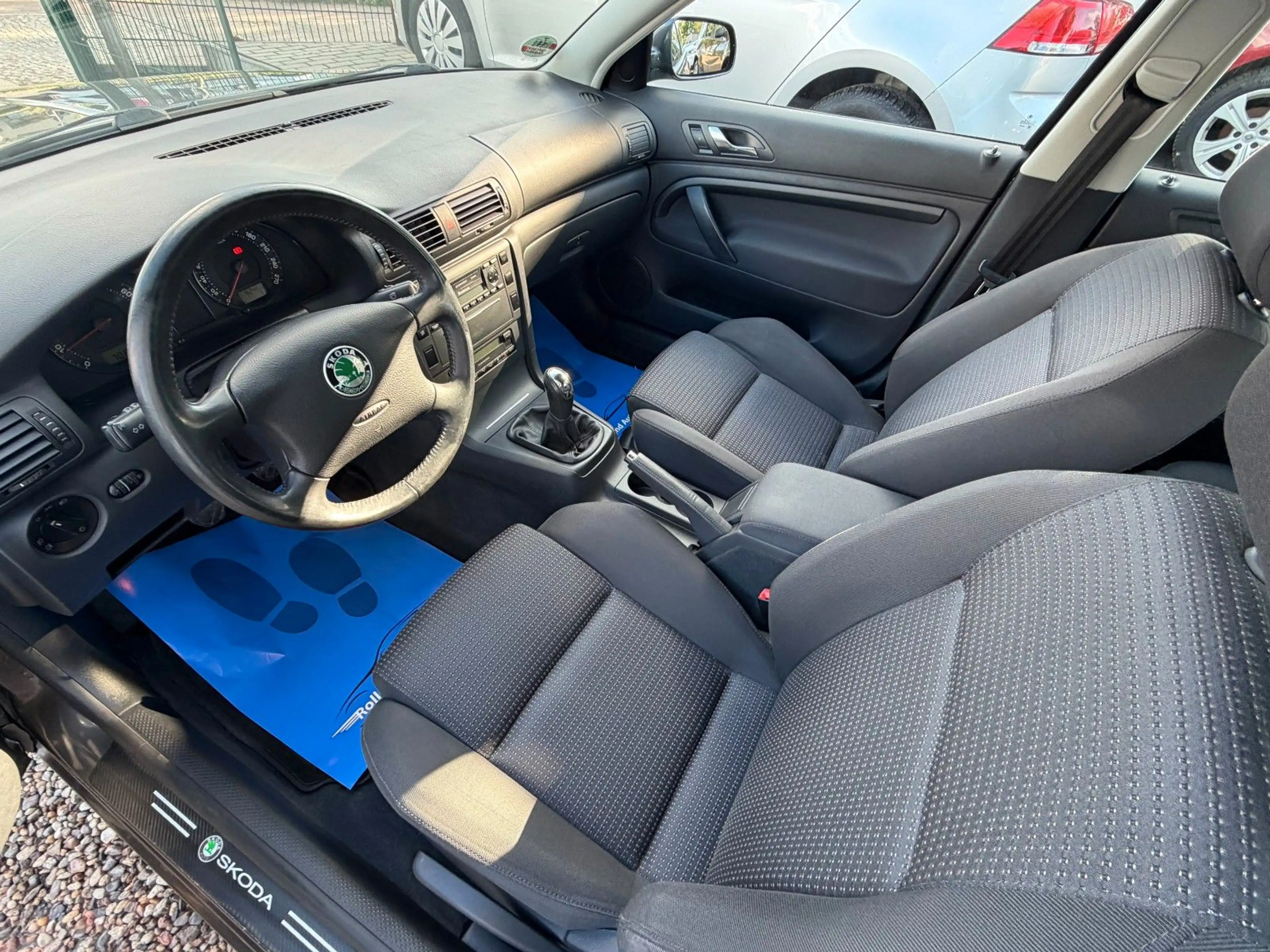 Skoda Superb Classic*2.HD*Klima*92.TKM*TÜV NEU — photo 13