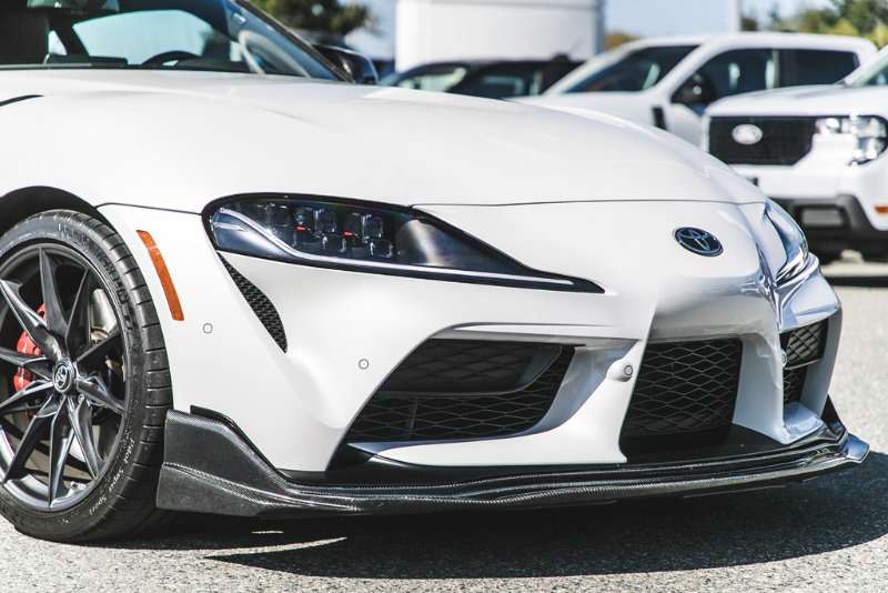 2026 Toyota GR Supra 3.0T — photo 2