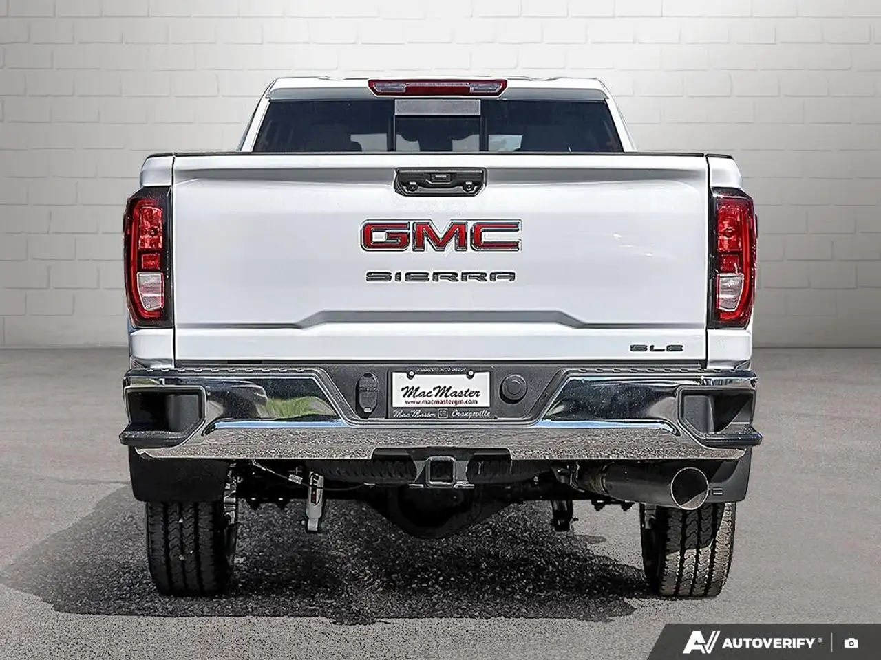 GMC Sierra 2500HD снимка GMC Sierra 2500HD