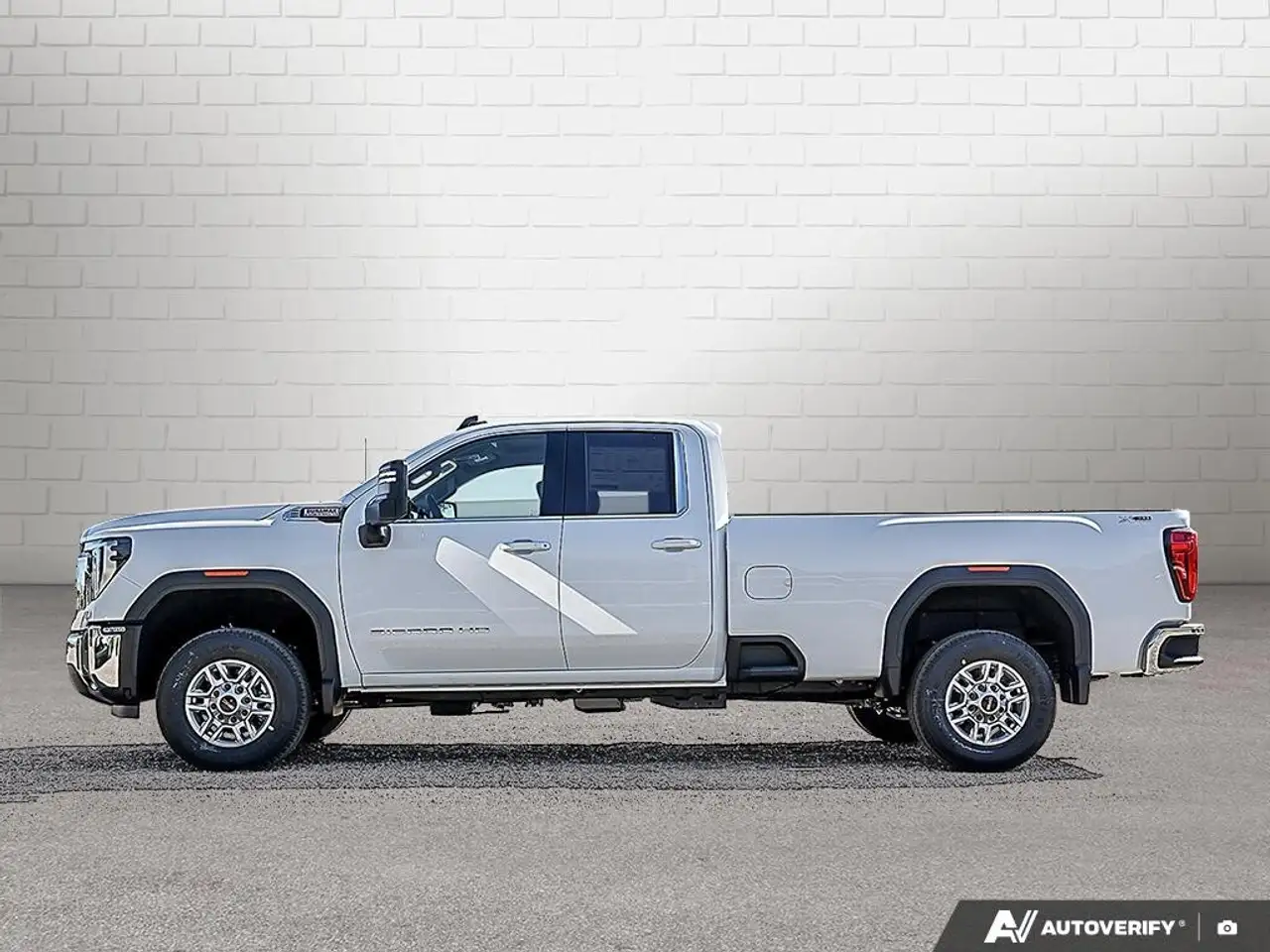 GMC Sierra 2500HD снимка GMC Sierra 2500HD