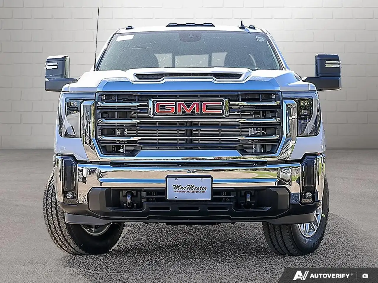 GMC Sierra 2500HD снимка GMC Sierra 2500HD