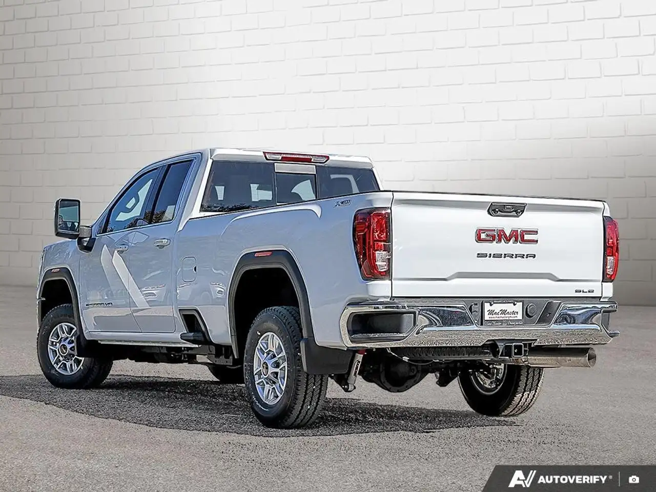 GMC Sierra 2500HD снимка GMC Sierra 2500HD