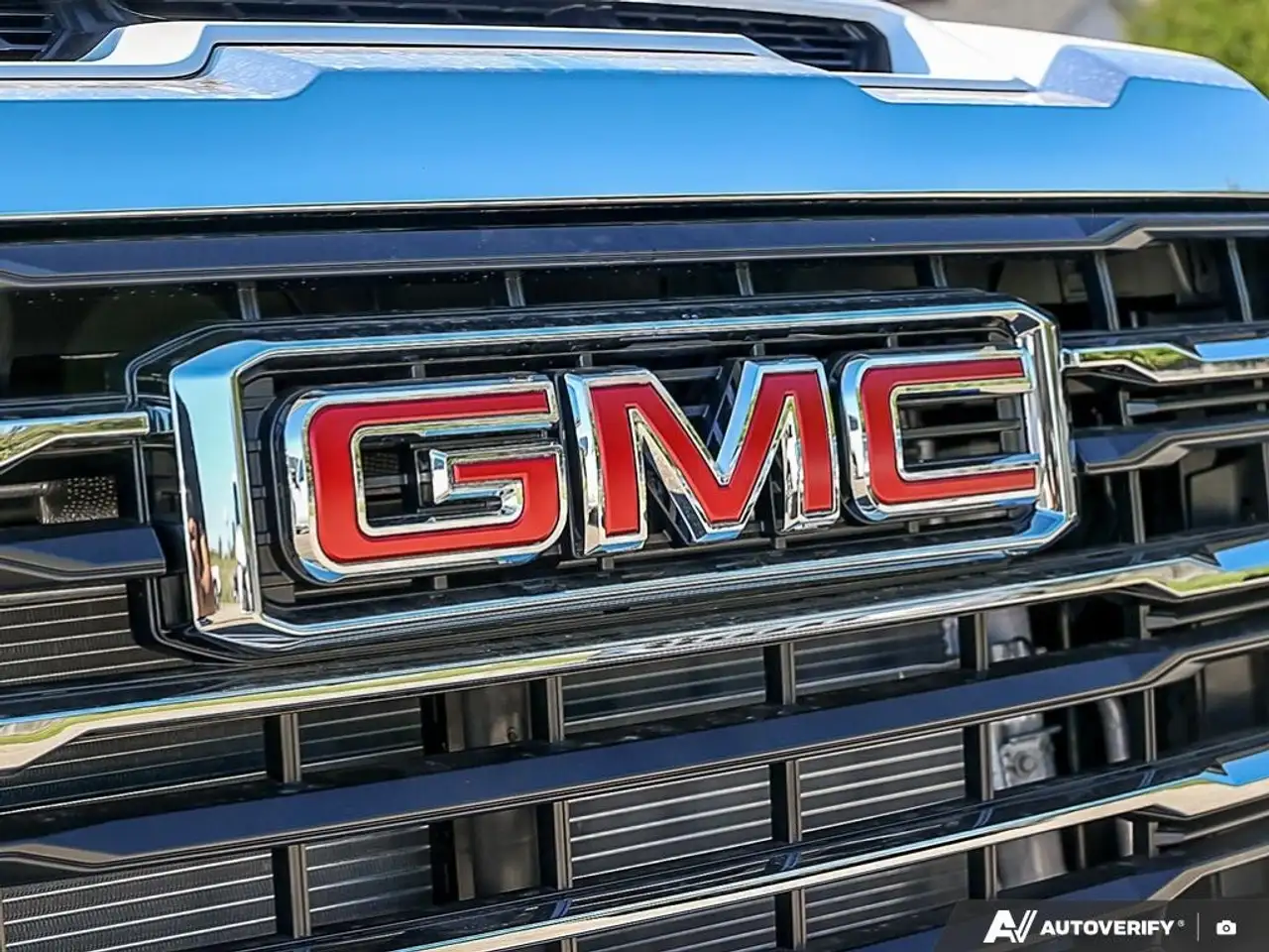GMC Sierra 2500HD снимка GMC Sierra 2500HD