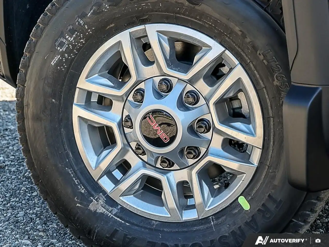 GMC Sierra 2500HD снимка GMC Sierra 2500HD