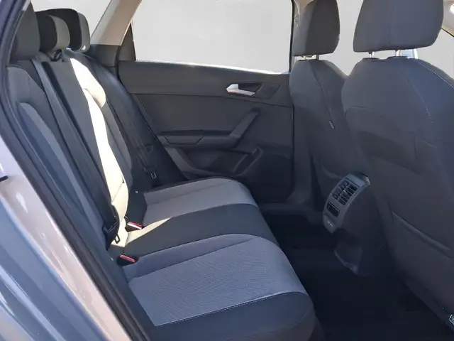Seat Leon view 6