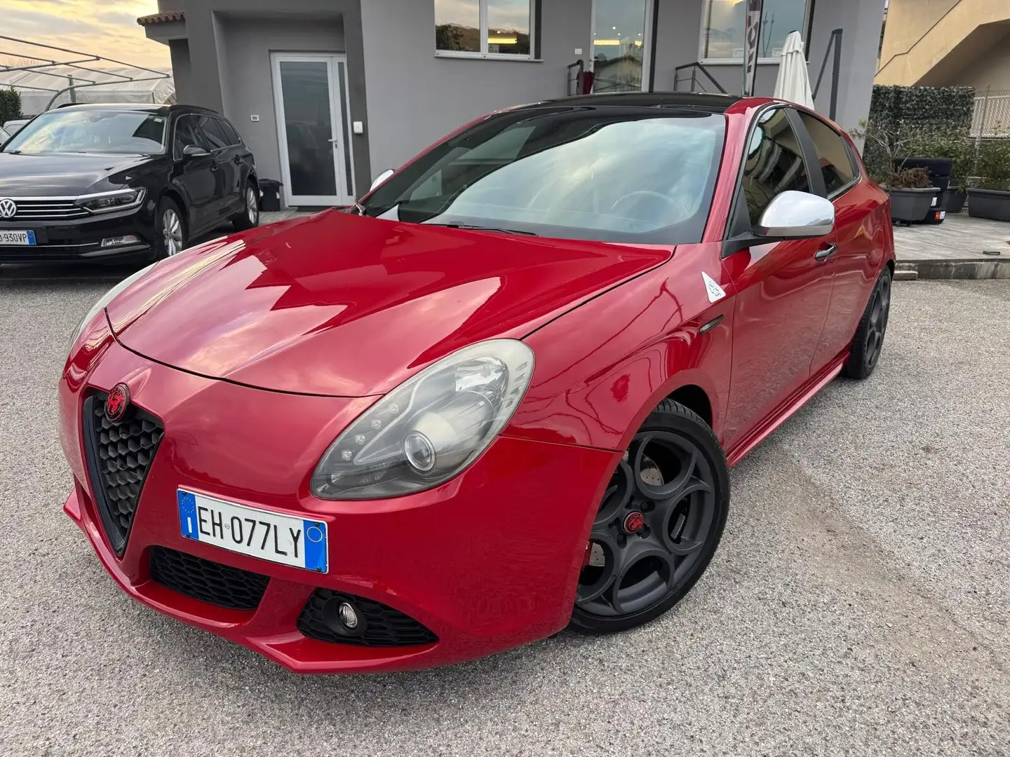 Alfa Romeo Giulietta Giulietta 1750 TBi Quadrifoglio Verde Rot - 1