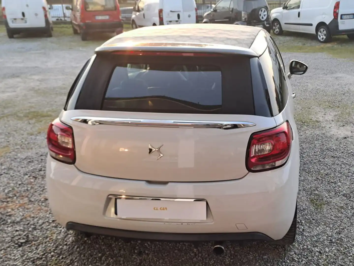 DS Automobiles DS 3 DS3 Cabrio 1.2 puretech 110S&S Sport Chic Beyaz - 2