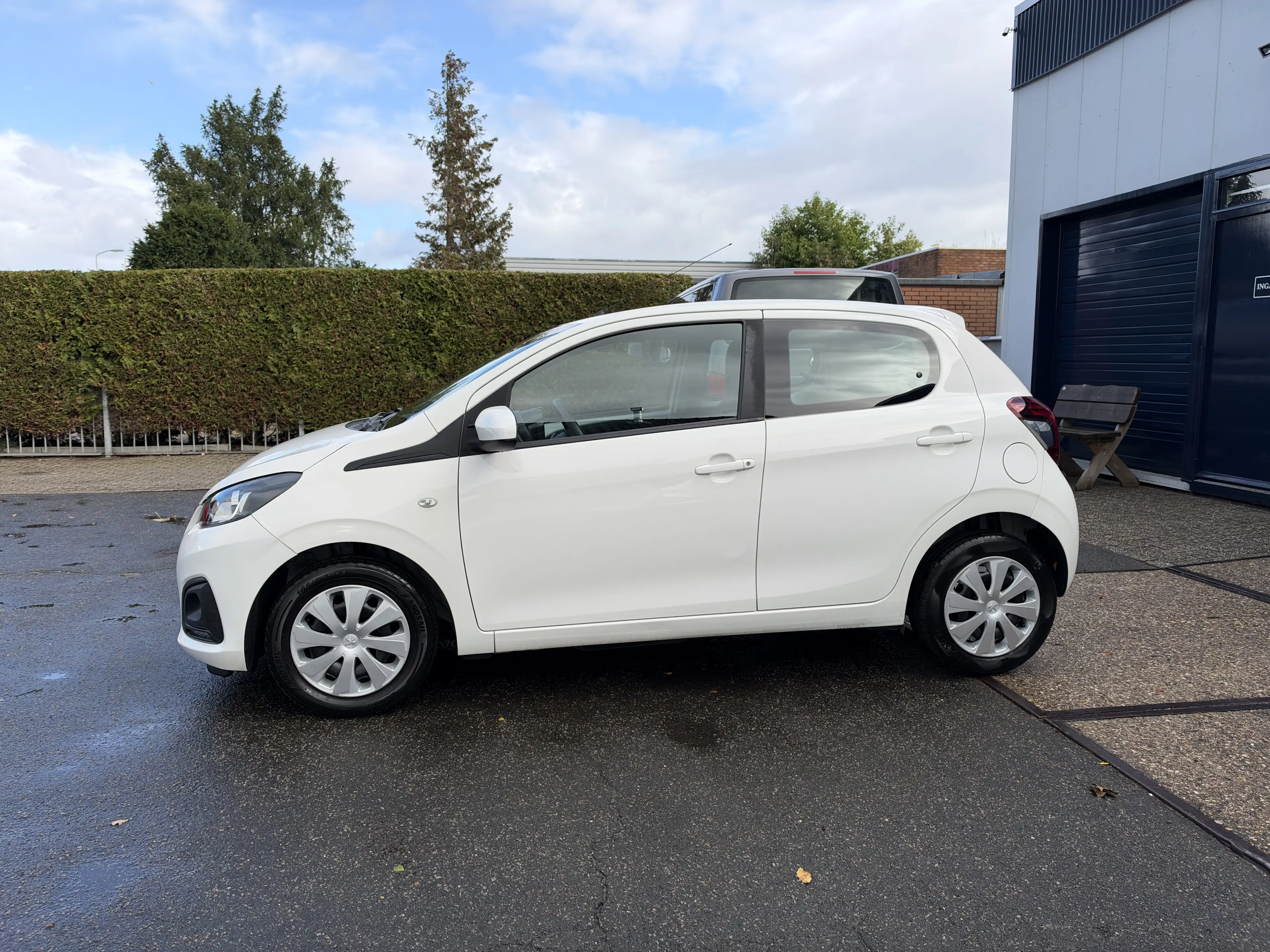 Peugeot 108 1.0 e-VTi Active TOP — photo 2