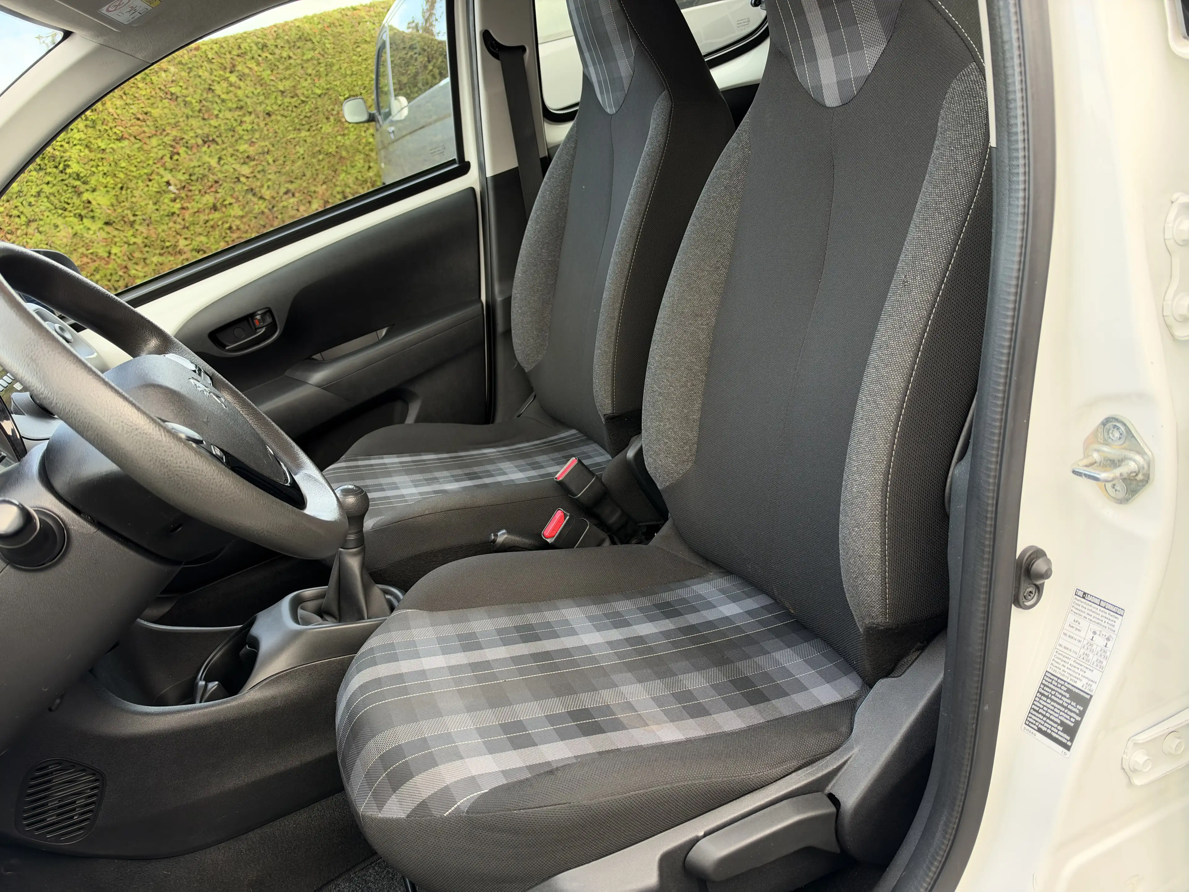 Peugeot 108 1.0 e-VTi Active TOP — photo 11