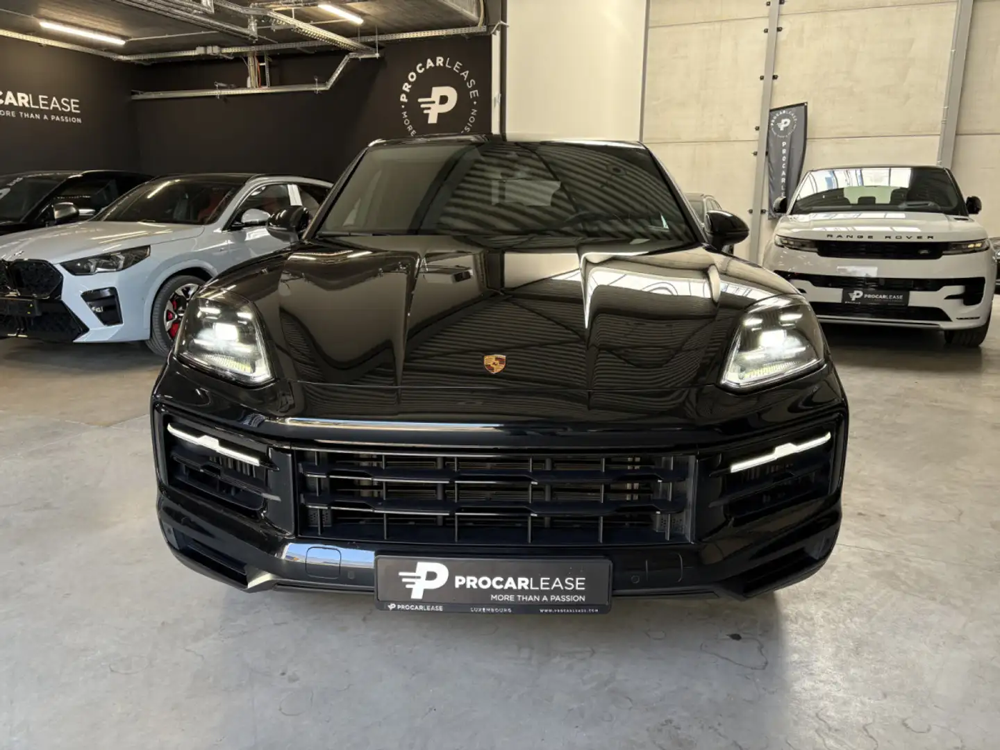 Porsche Cayenne Coupe FACELIFT E-Hybrid / PANORAMA / ACC / 360° / Zwart - 2