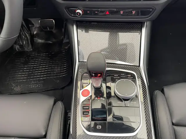 BMW M4 view 12