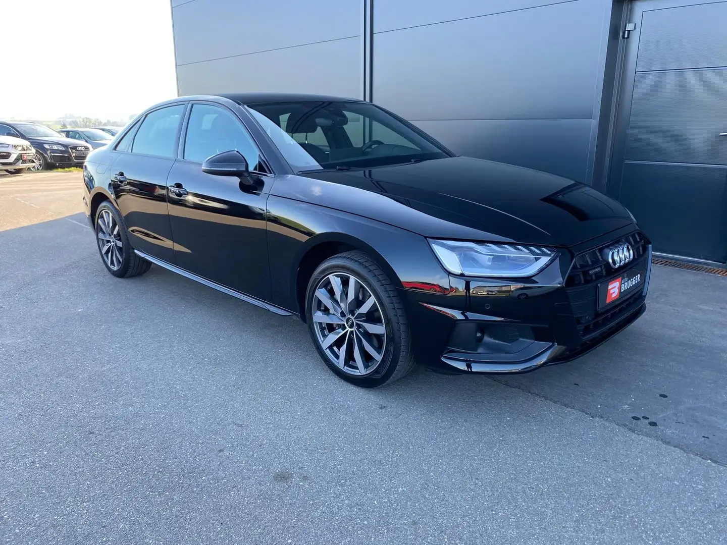 Audi A4 Limousine 40 TDI quattro MMI+ LED KAMERA APP Zwart - 2