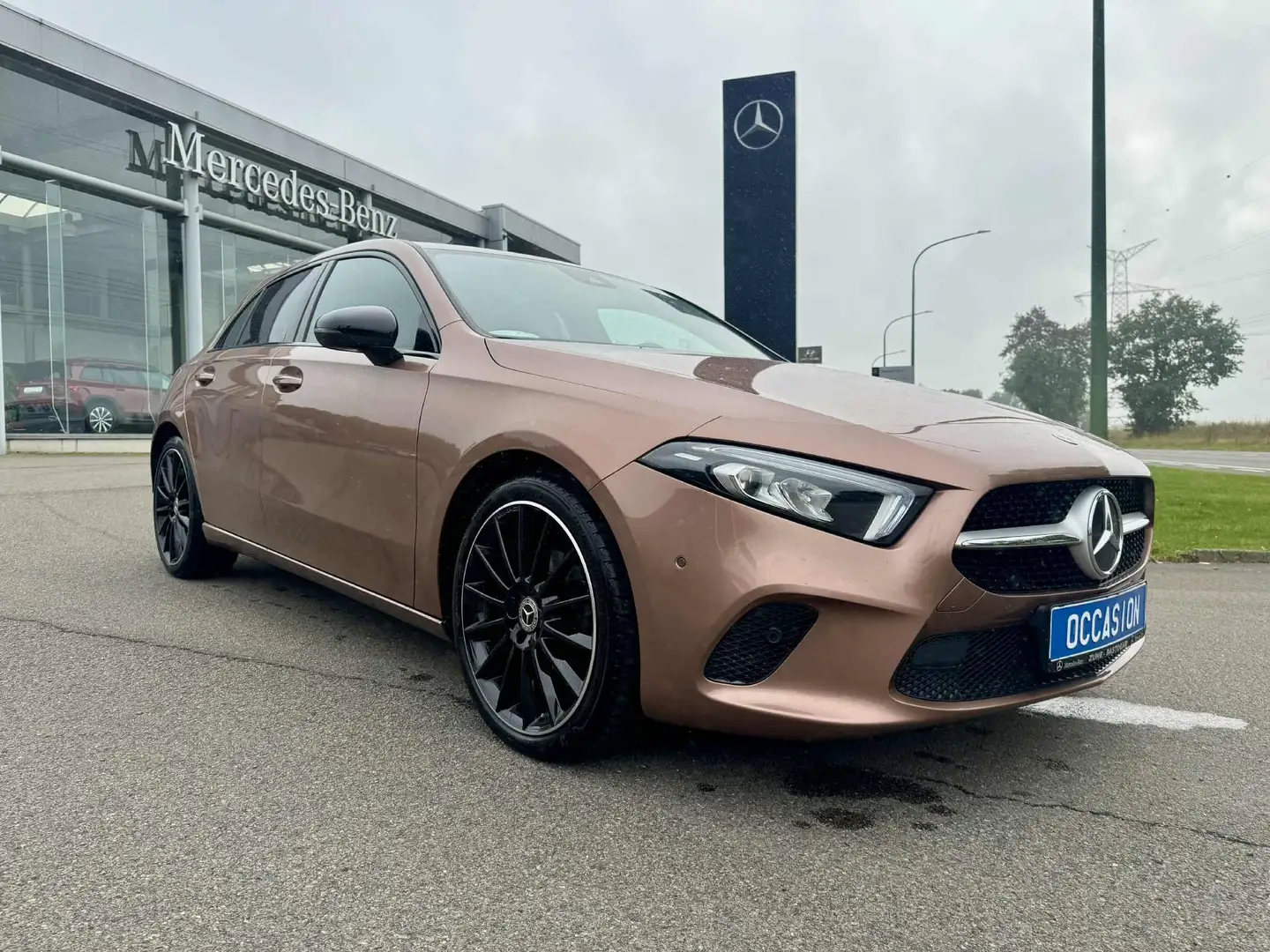 Mercedes-Benz A 180 A 180 - PACK NIGHT - ATTACHE - 19 AMG Bronze - 2