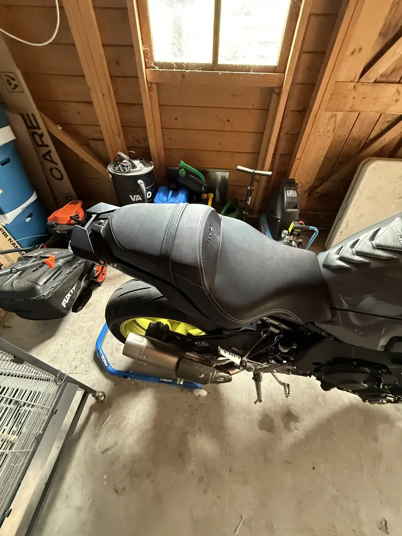 Yamaha MT-10 naked - 2