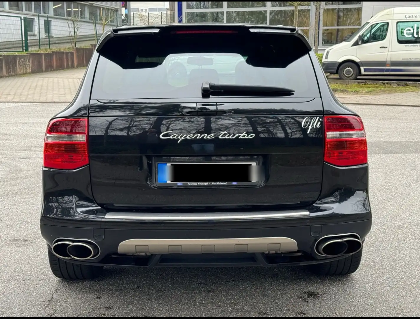 Porsche Cayenne Turbo Schwarz - 1